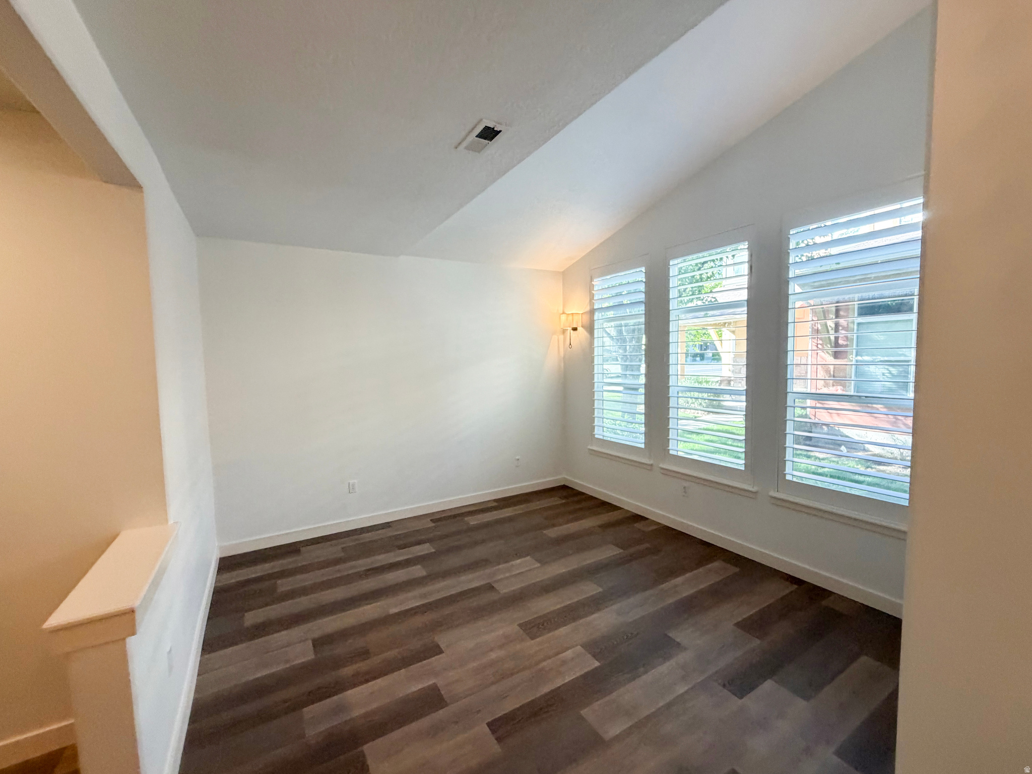 SUMMERLANE @DISTRICT - Residential