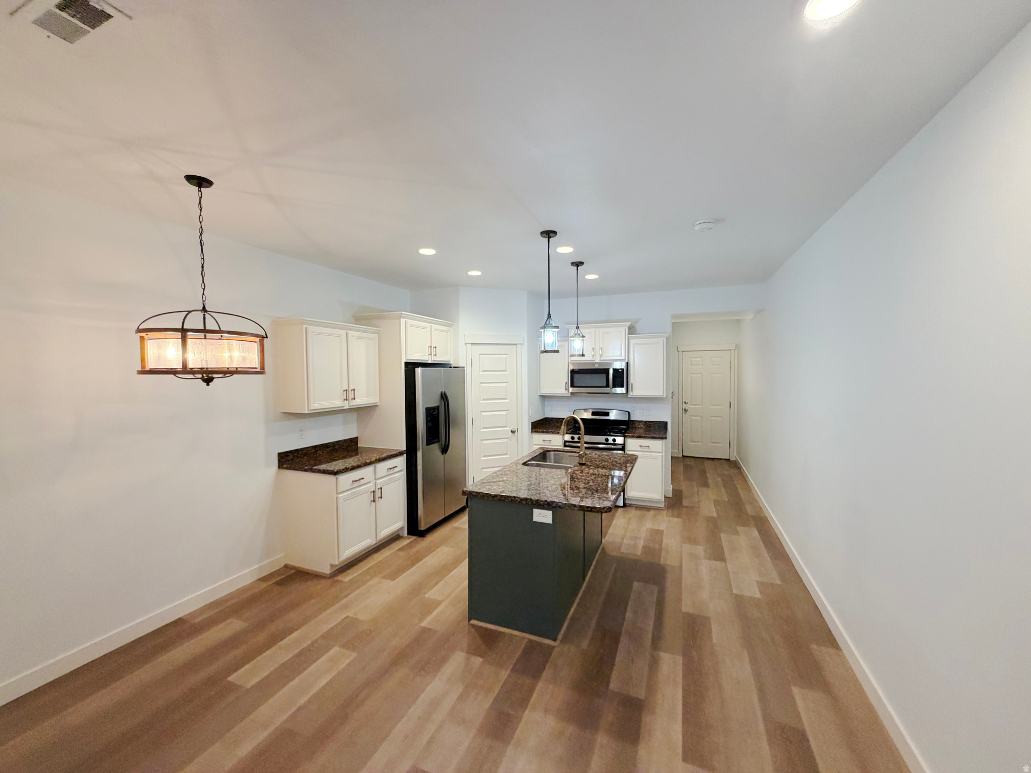 SUMMERLANE @DISTRICT - Residential
