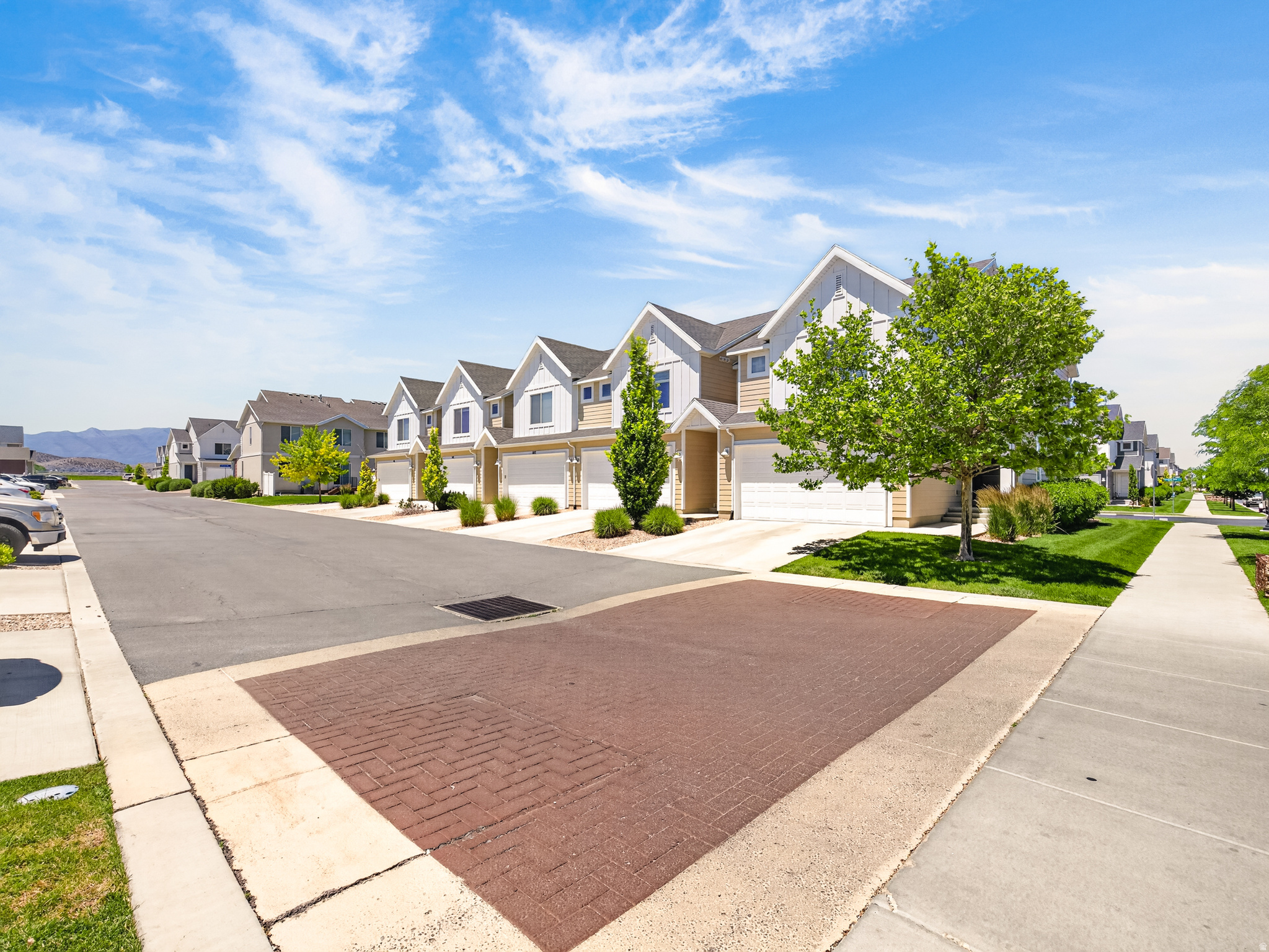 LEGACY FARMS - Residential