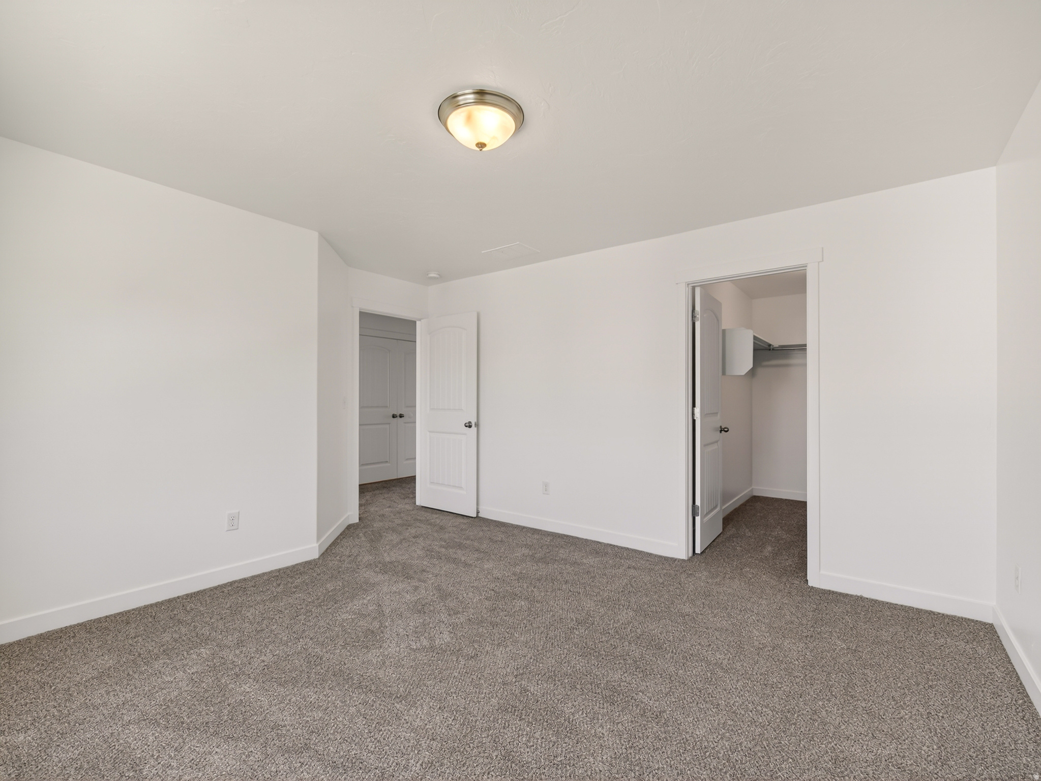 LEGACY FARMS - Residential