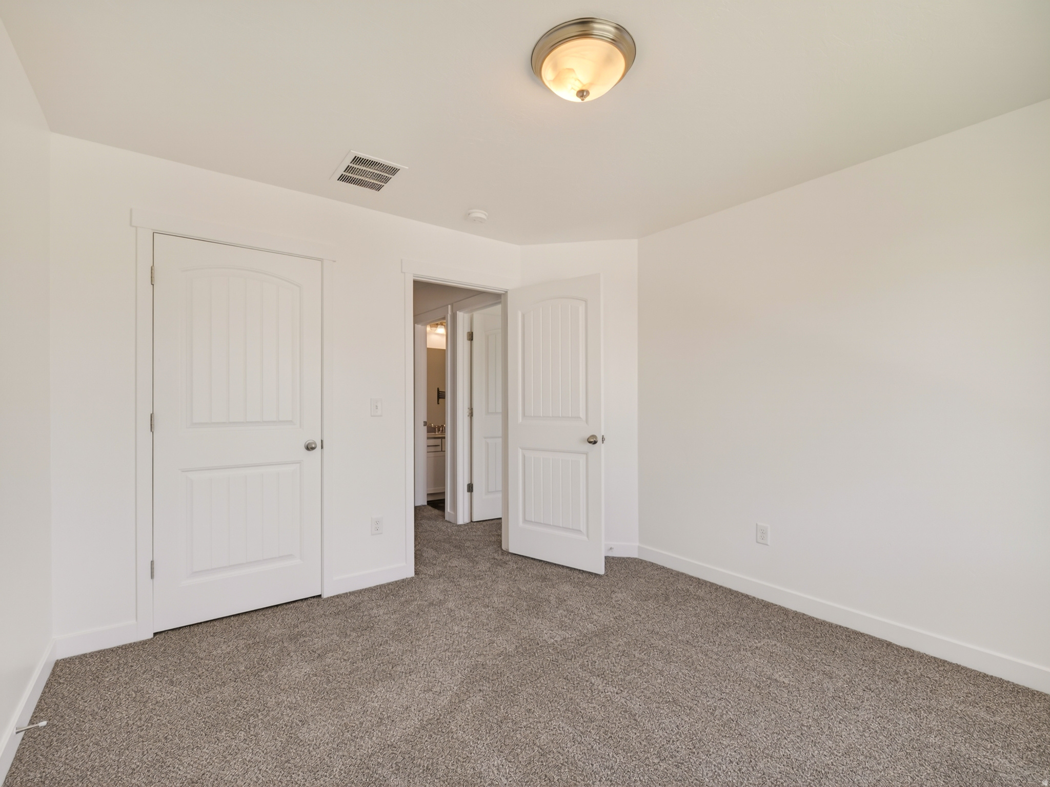 LEGACY FARMS - Residential