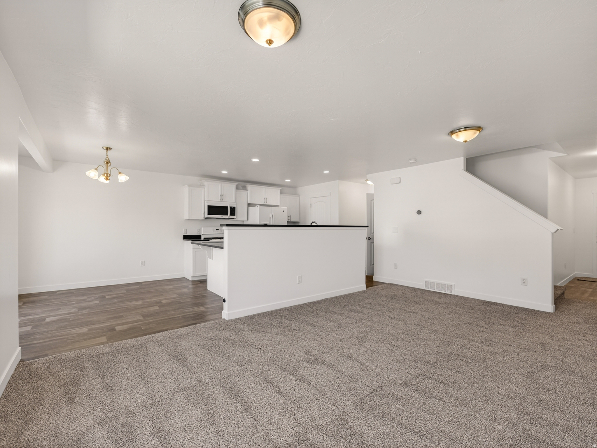 LEGACY FARMS - Residential