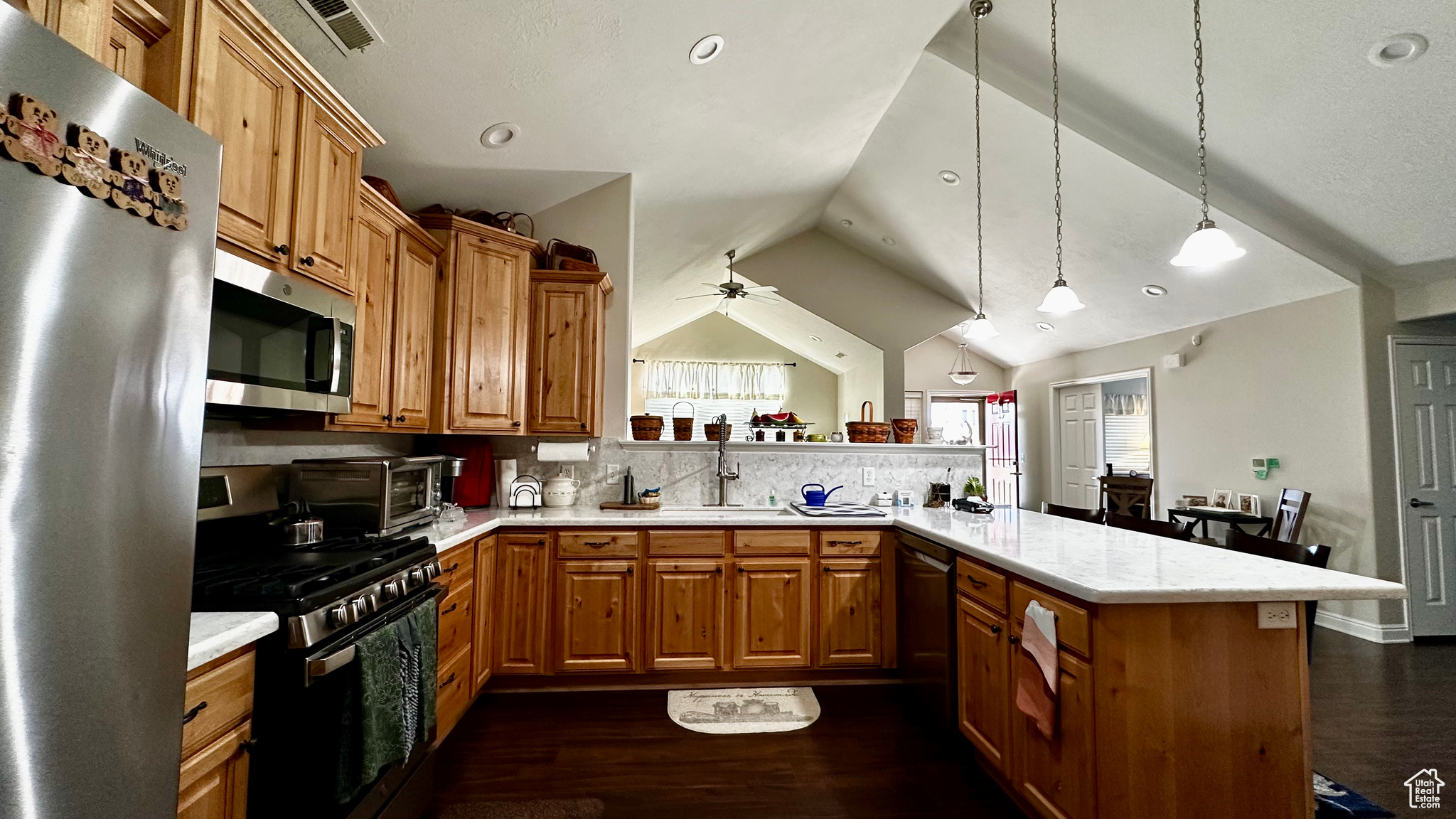 SUNSET PARK VILLAS - Residential