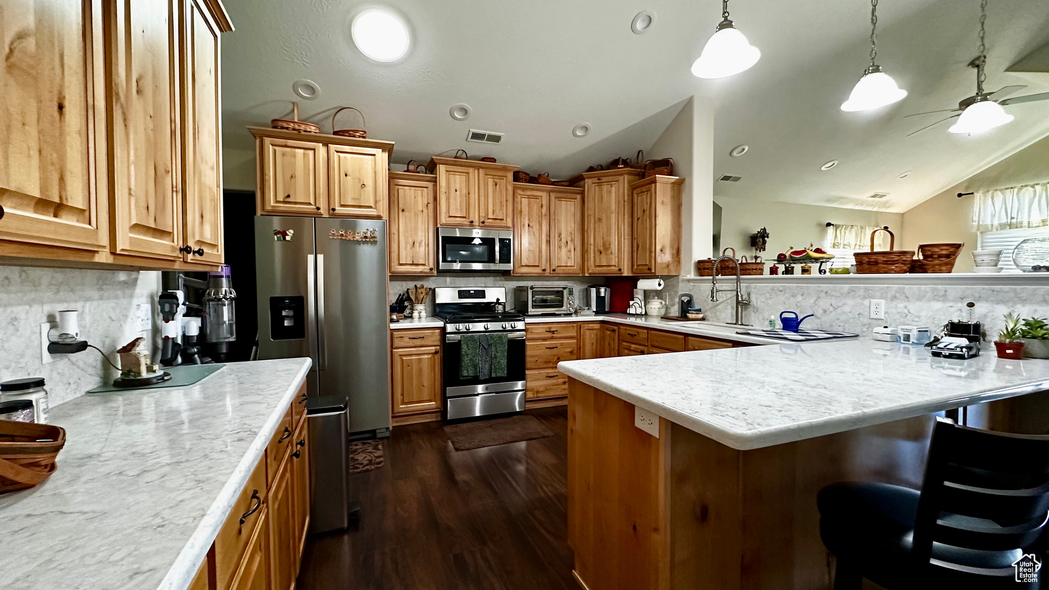 SUNSET PARK VILLAS - Residential