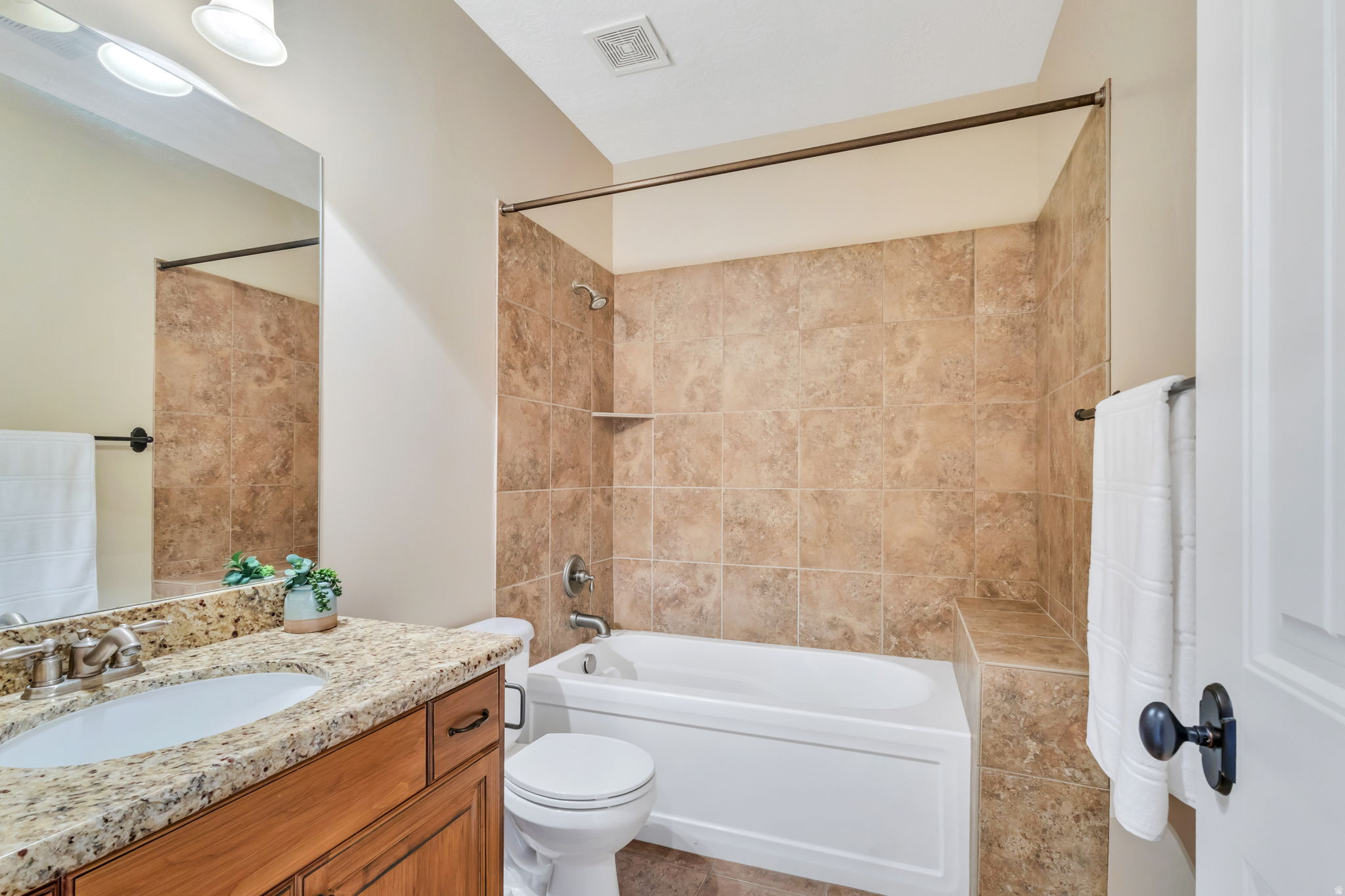 MONTREAUX AT SOUTH MOUNTAIN - Residential