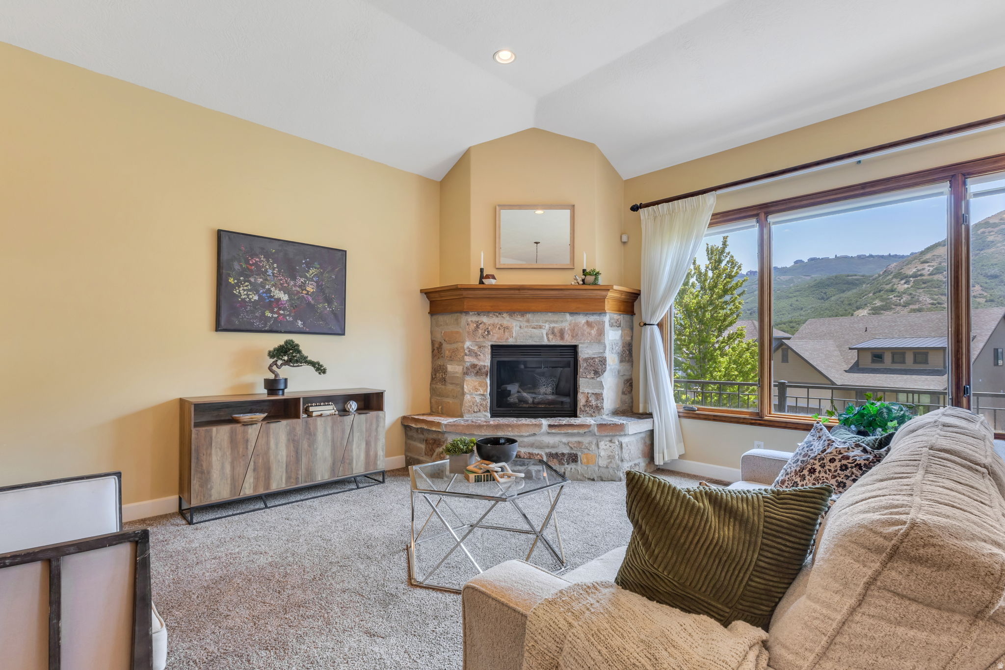MONTREAUX AT SOUTH MOUNTAIN - Residential