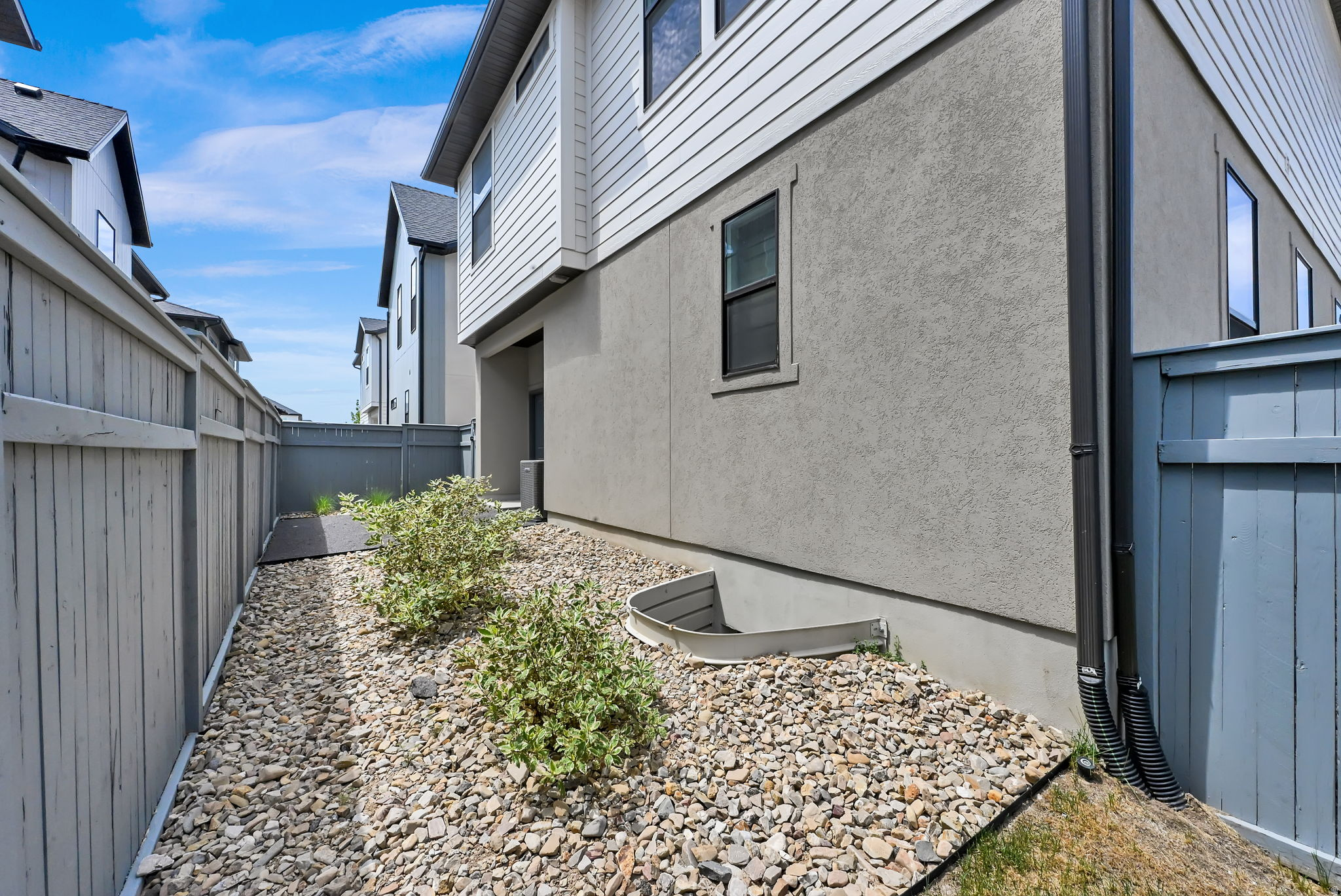 HOLBROOK PLACE - Residential