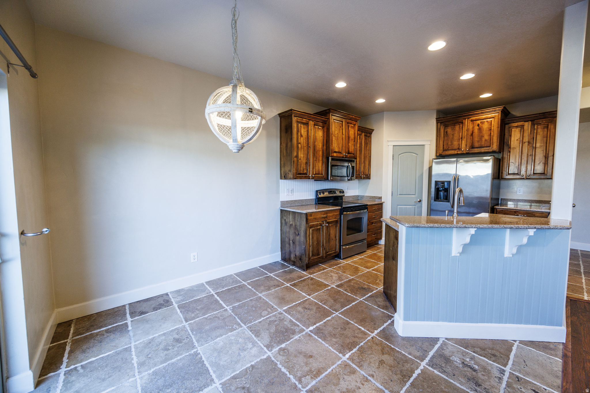THE COVE - Residential