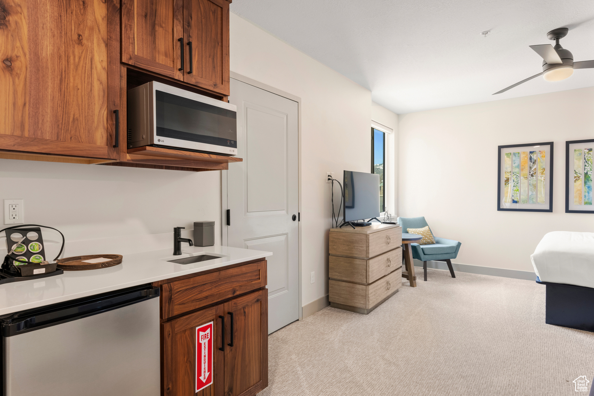 GARDEN CITY LAKE RESIDENCES - Residential
