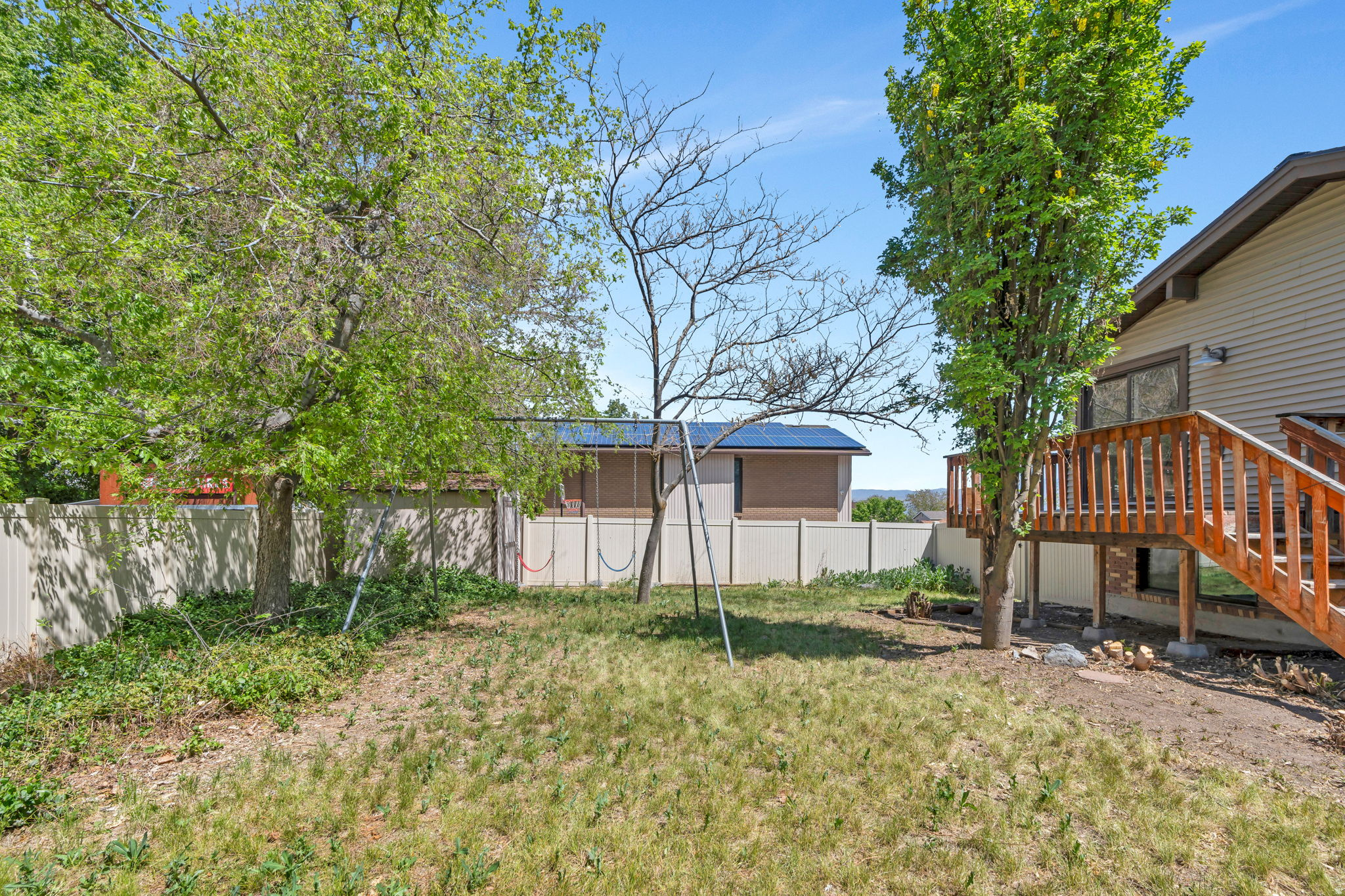 CONTINENTAL ESTATES #5 - Residential