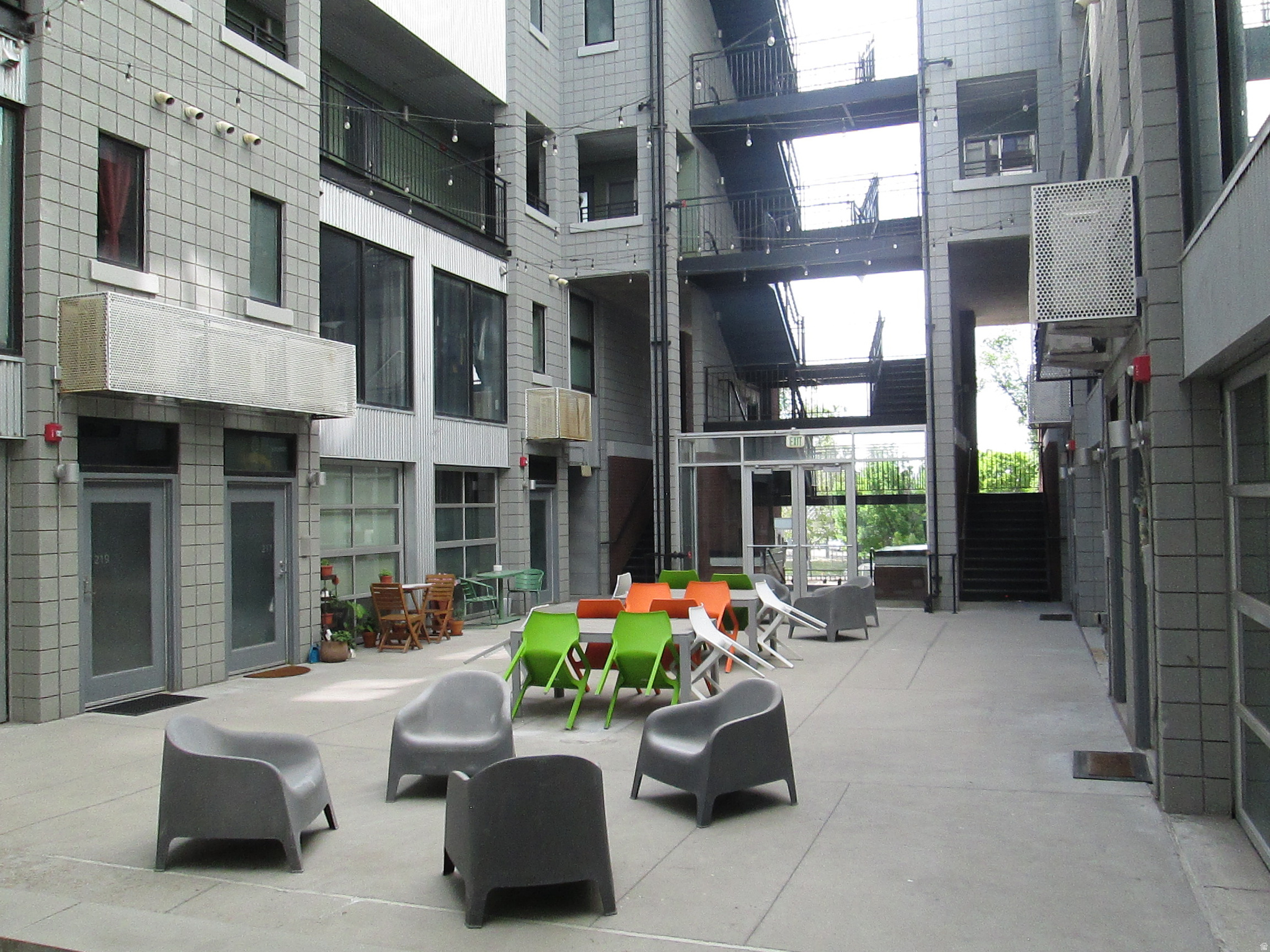 BROADWAY PARK LOFTS - Residential