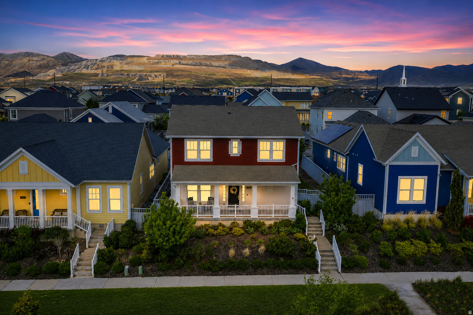 DAYBREAK - Residential
