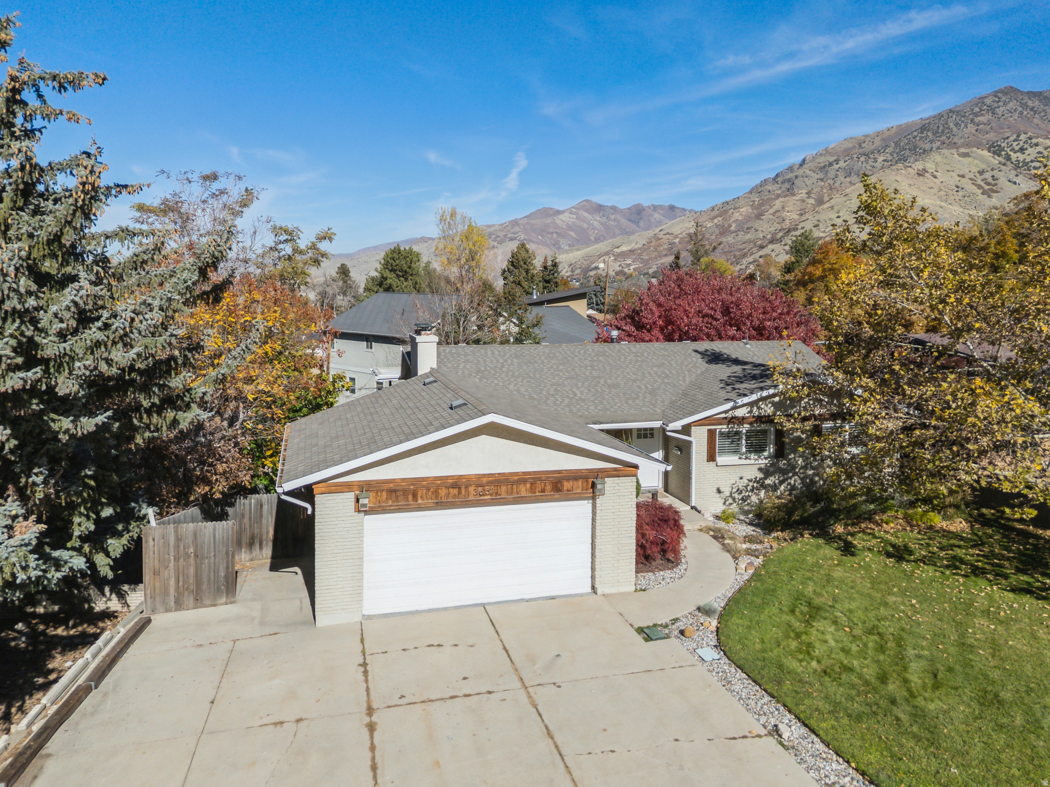MT OLYMPUS - Residential