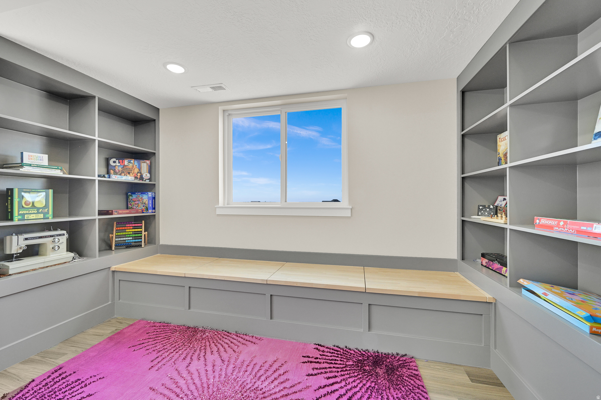 NORTHVIEW - Residential