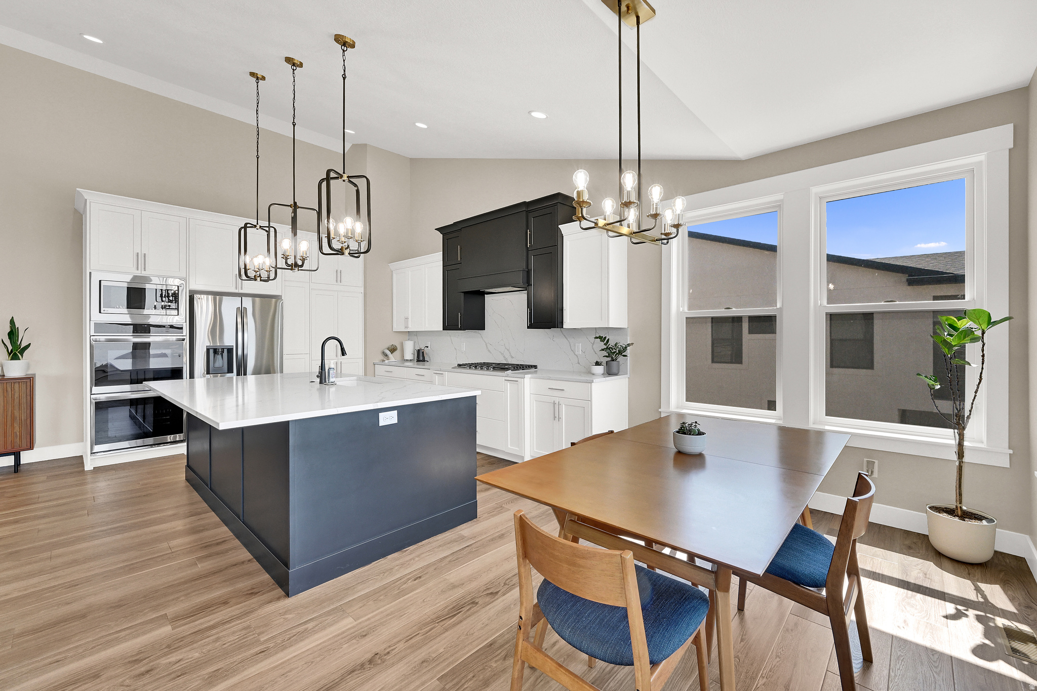 NORTHVIEW - Residential