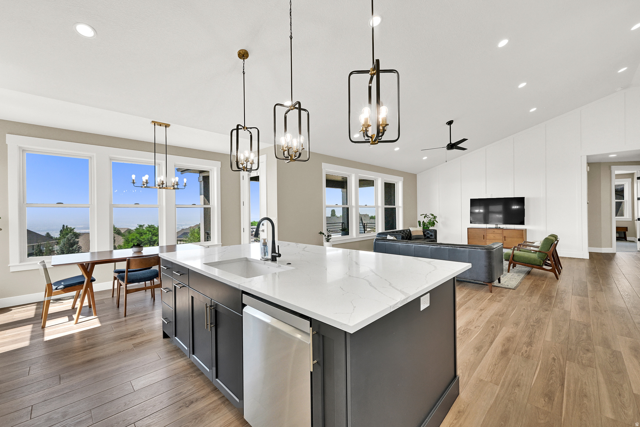 NORTHVIEW - Residential