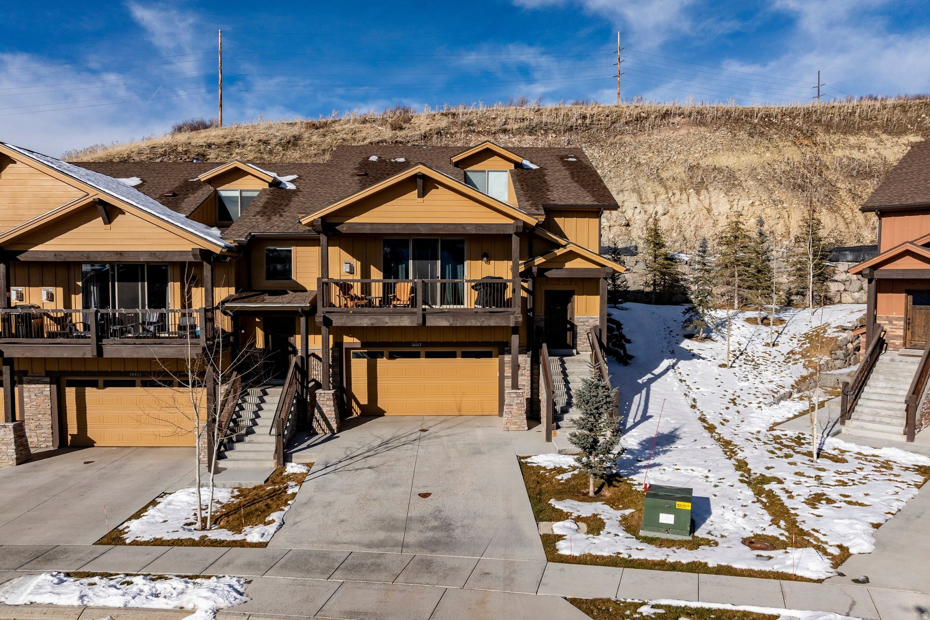 BLACK ROCK RIDGE - Residential