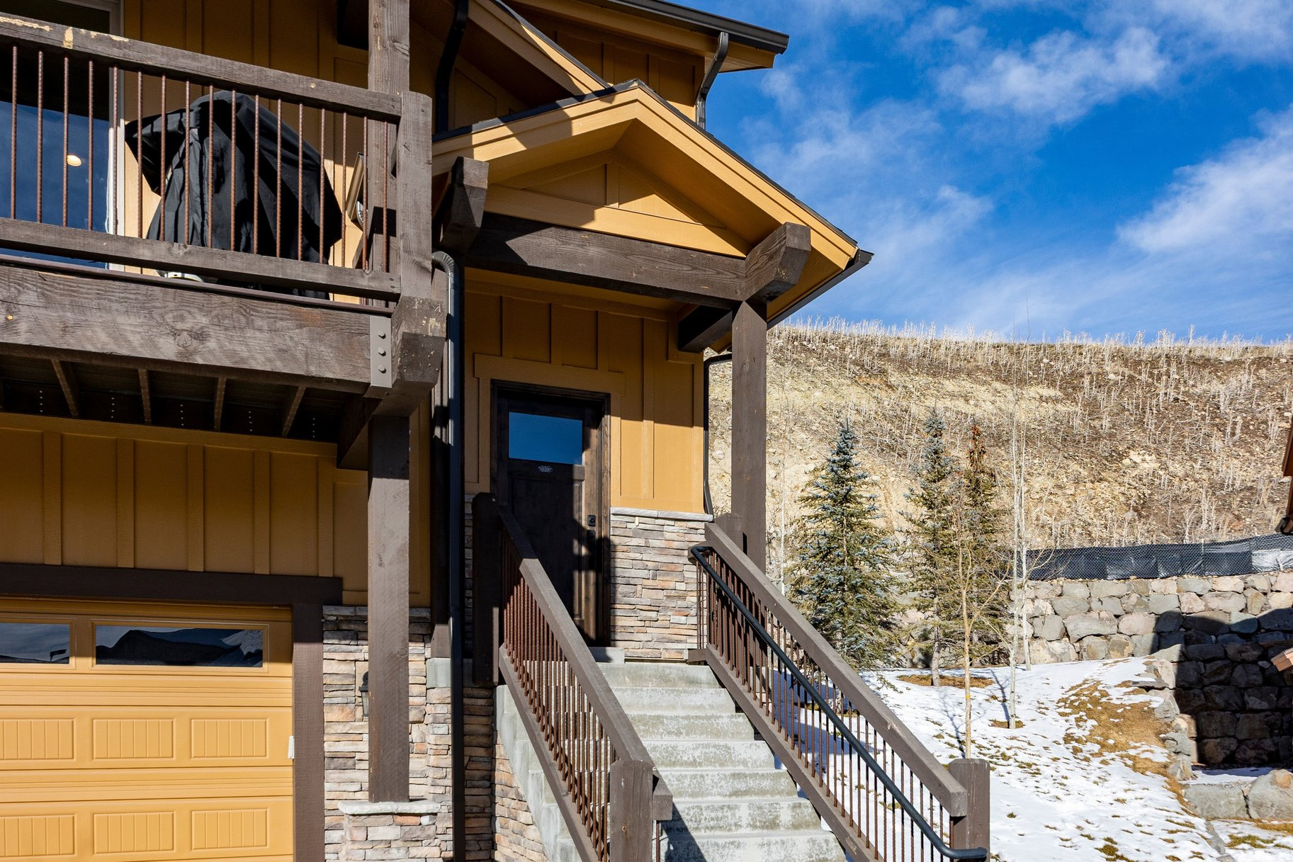 BLACK ROCK RIDGE - Residential