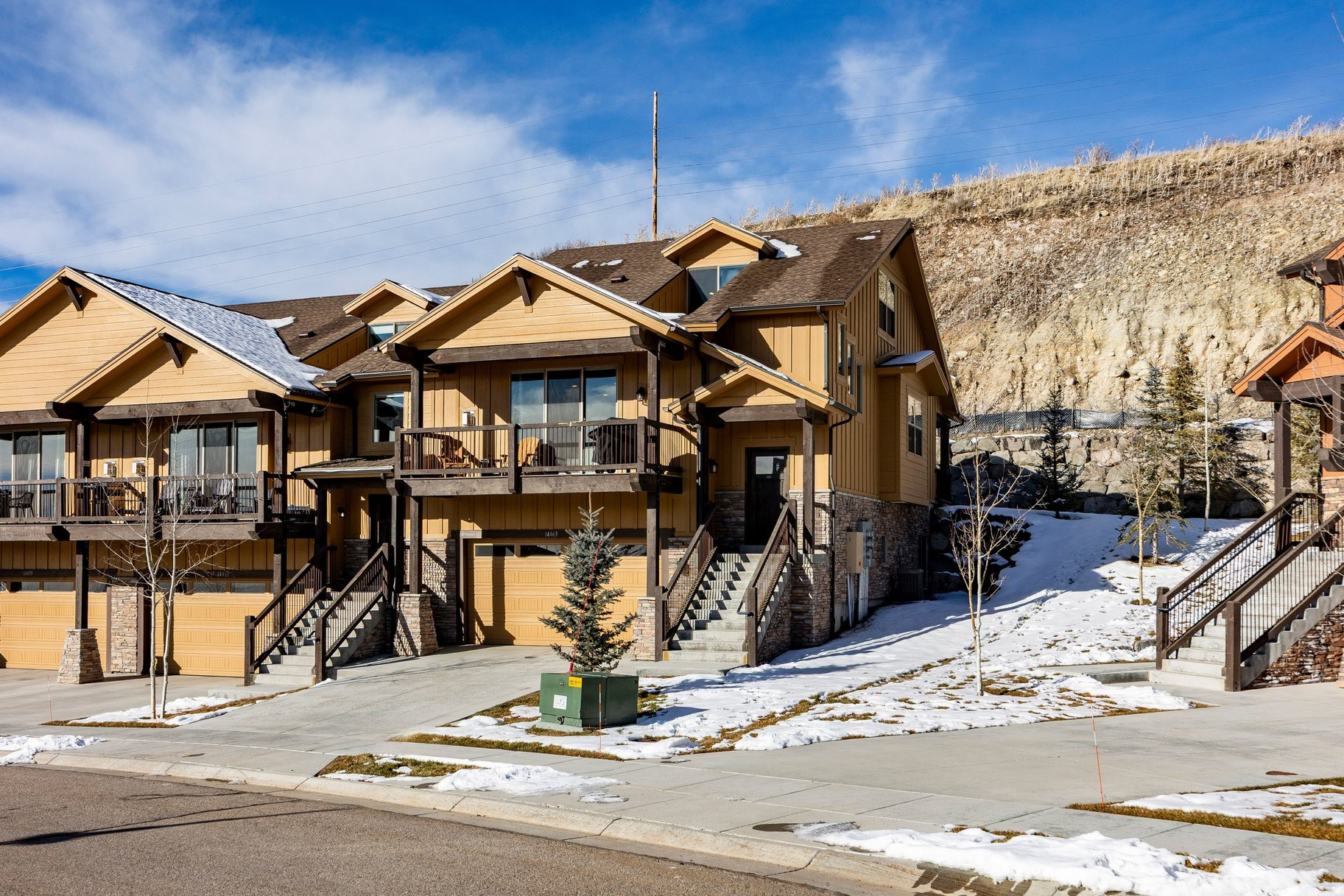 BLACK ROCK RIDGE - Residential