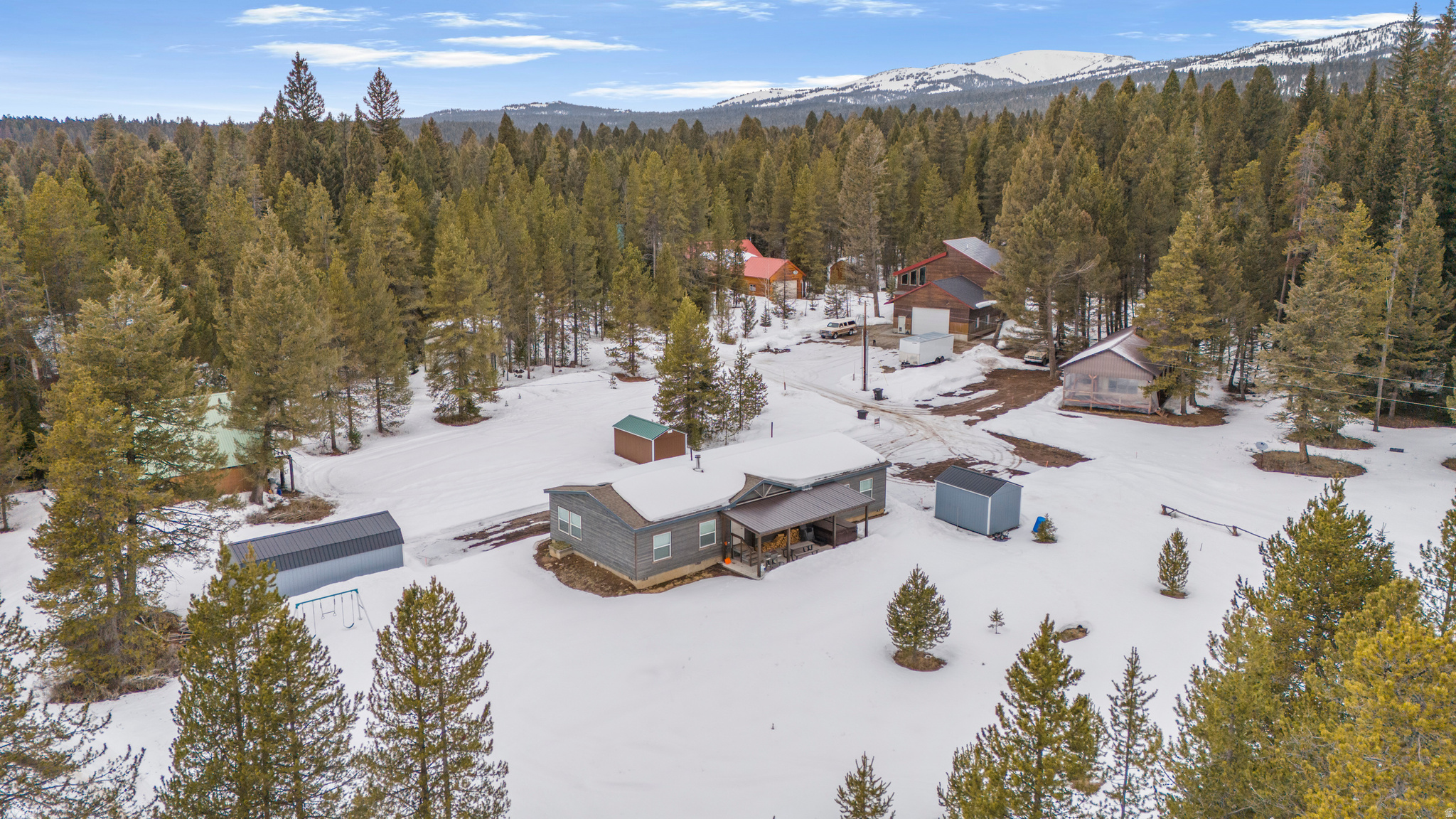 SHOTGUN VILLAGE EST - Residential