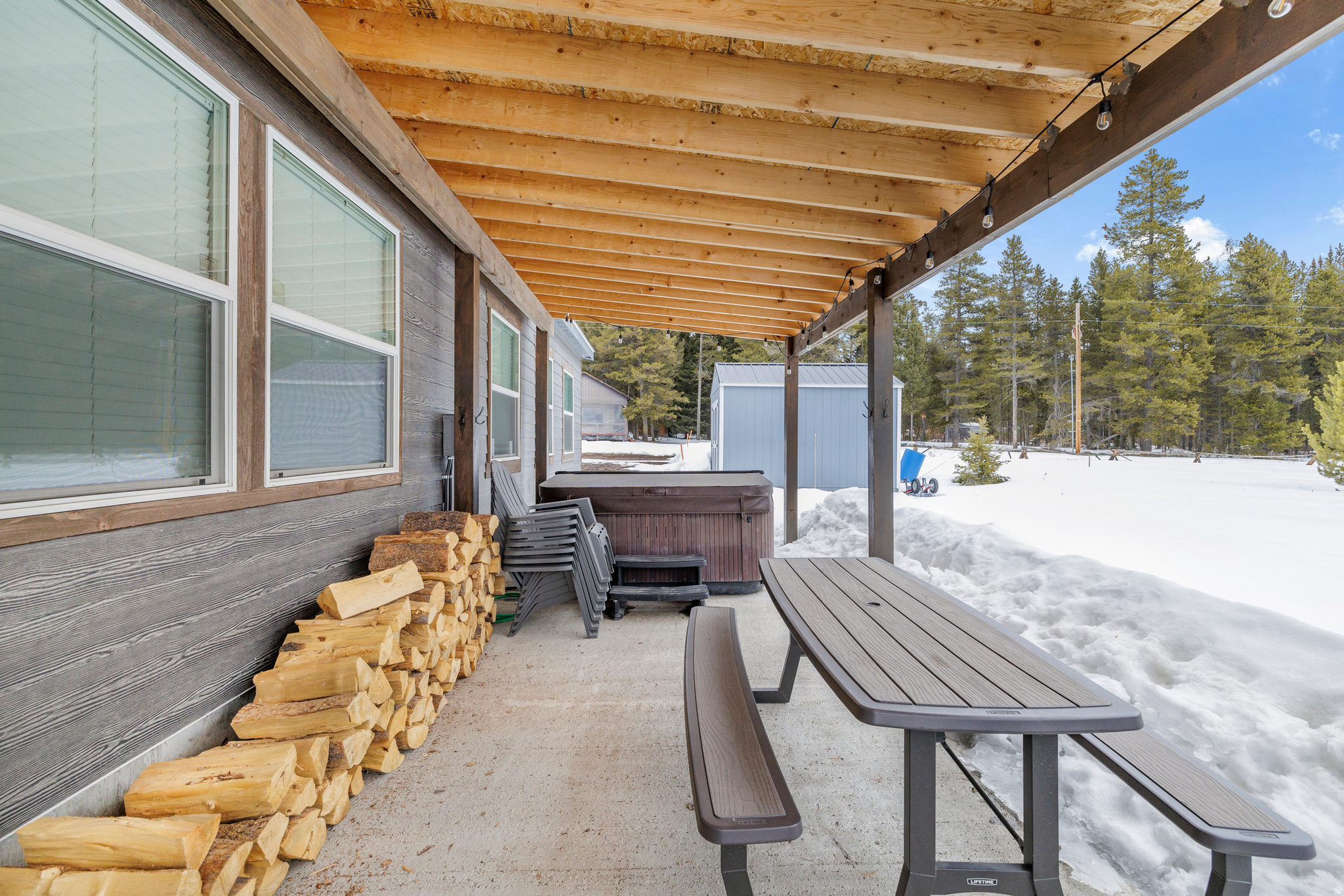 SHOTGUN VILLAGE EST - Residential