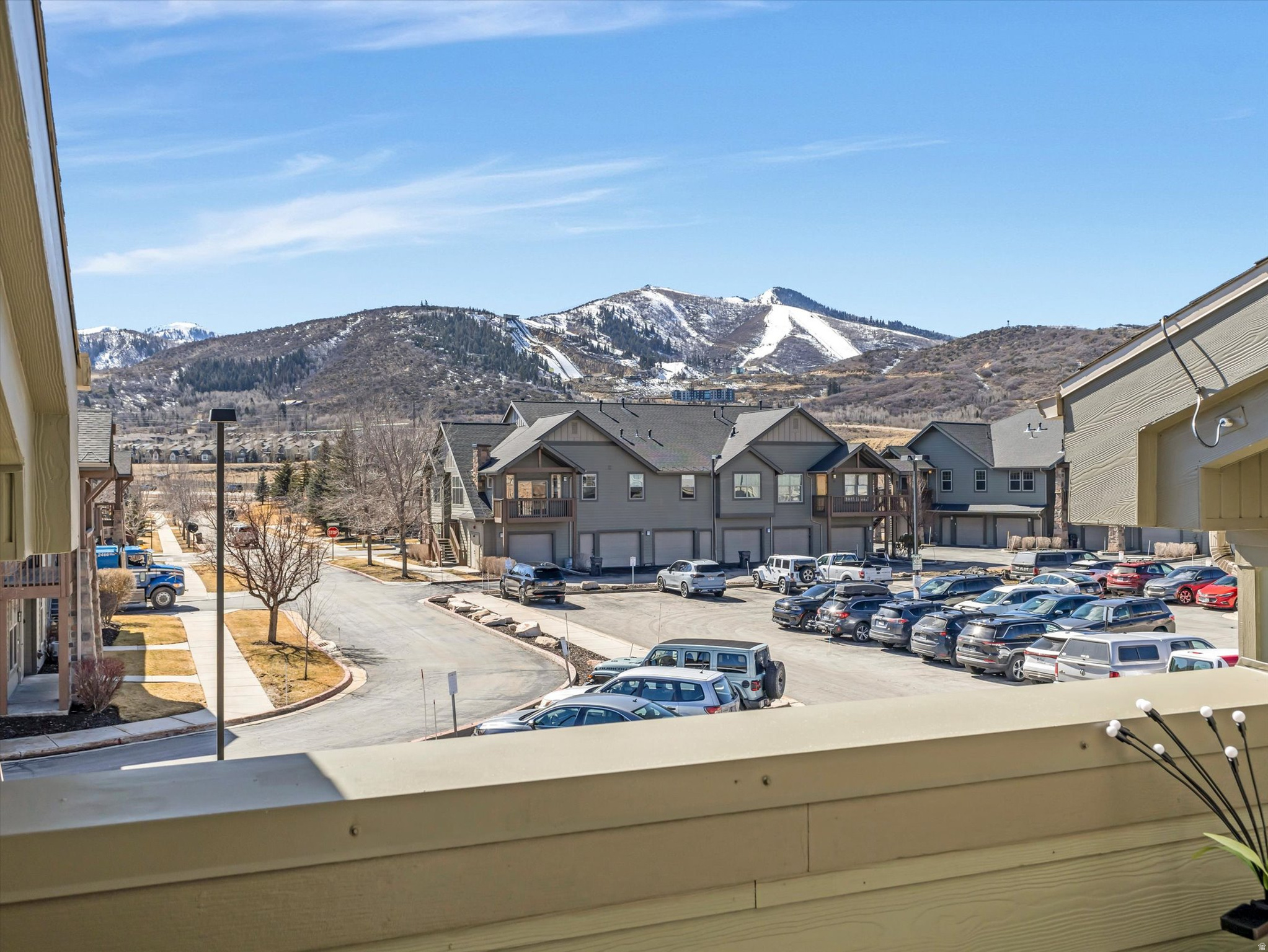 FOX POINT AT REDSTONE - Residential