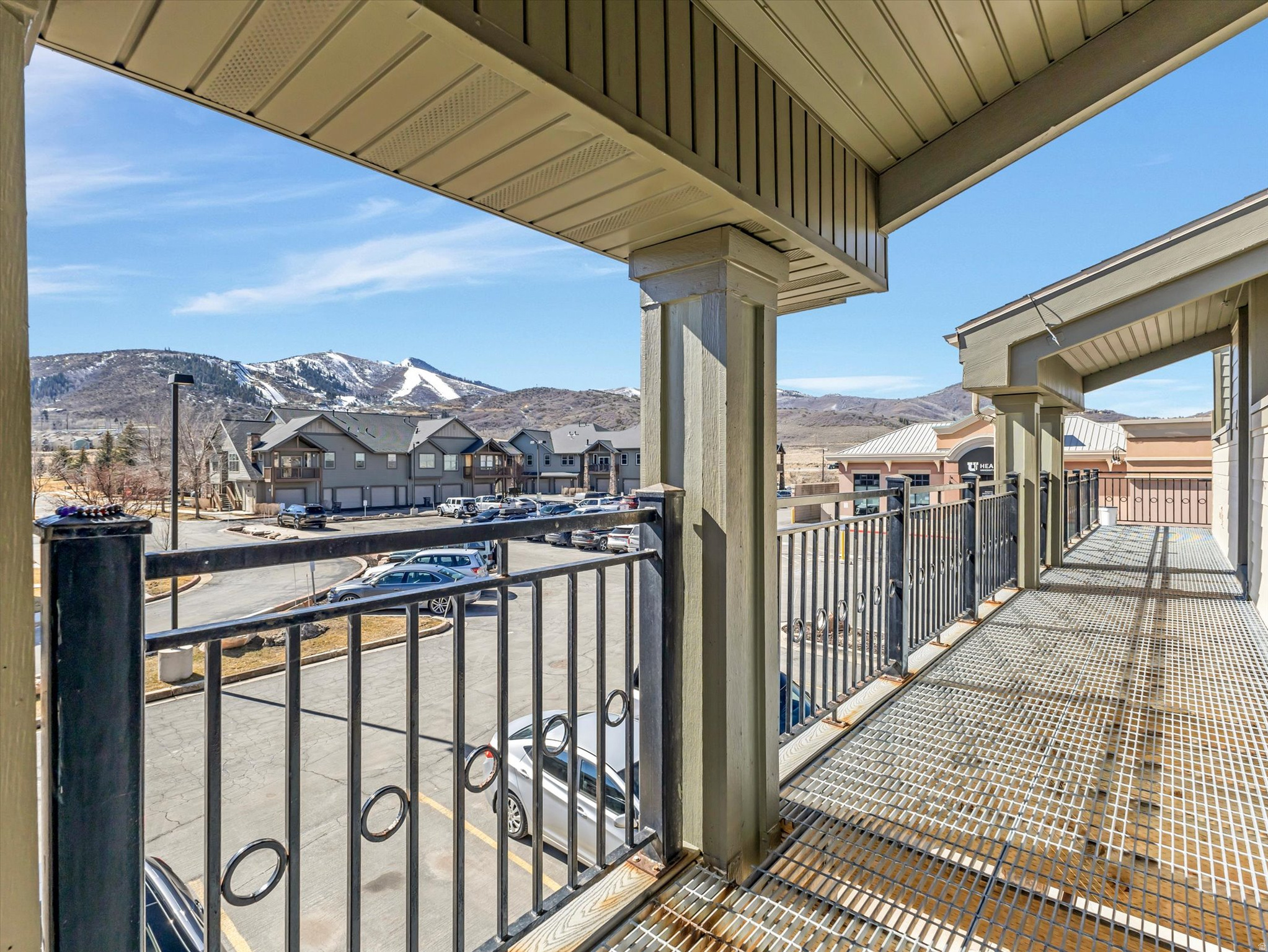 FOX POINT AT REDSTONE - Residential