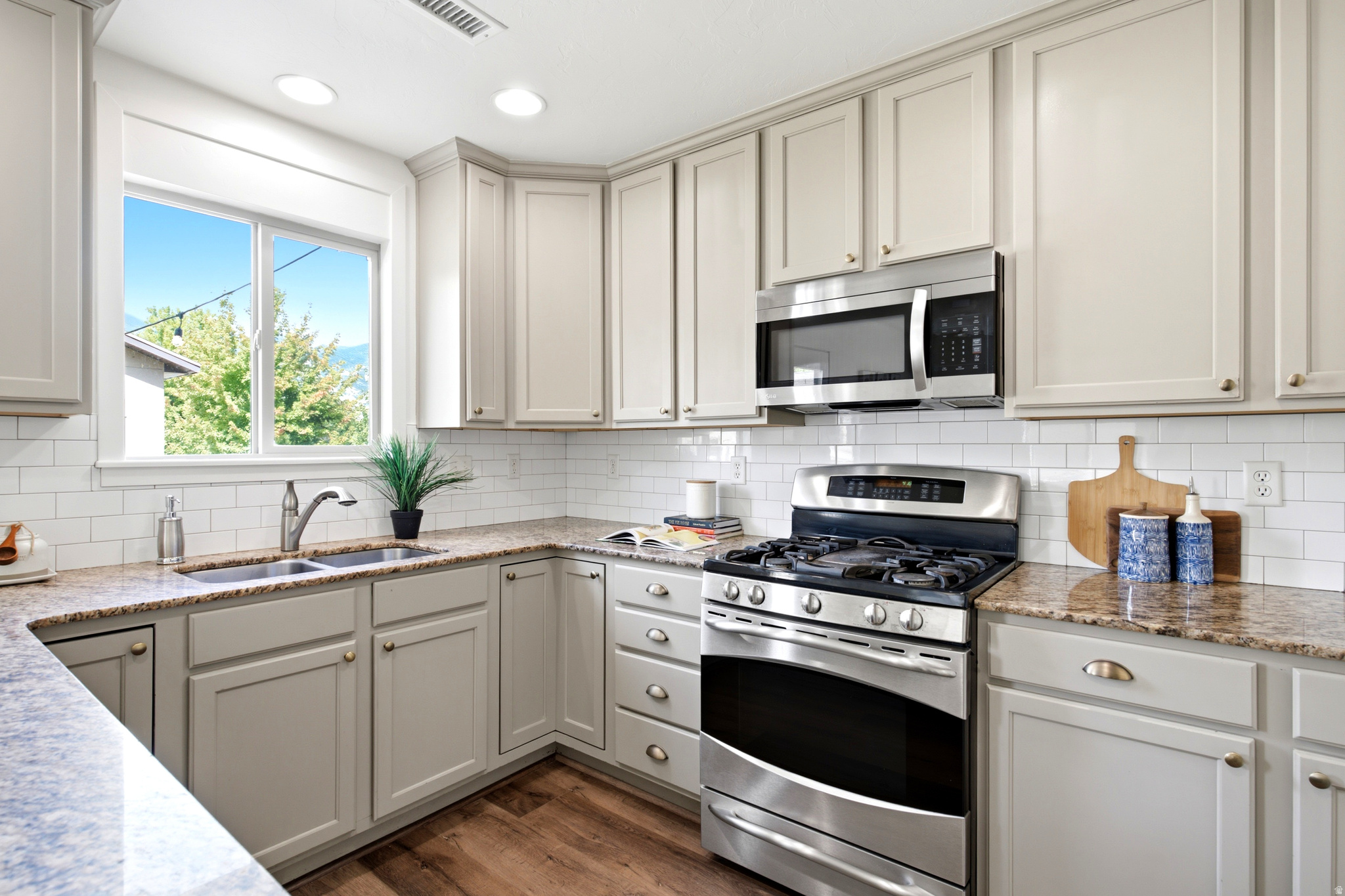 FARMINGTON GREENS PUD - Residential