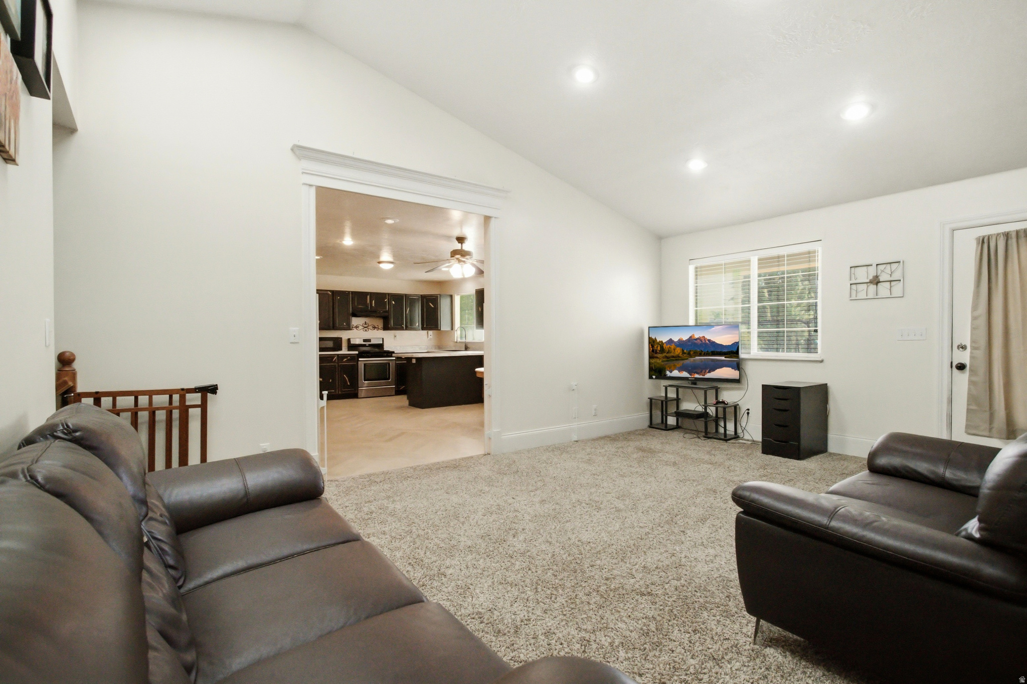 MOUNTAIN VIEW - Residential