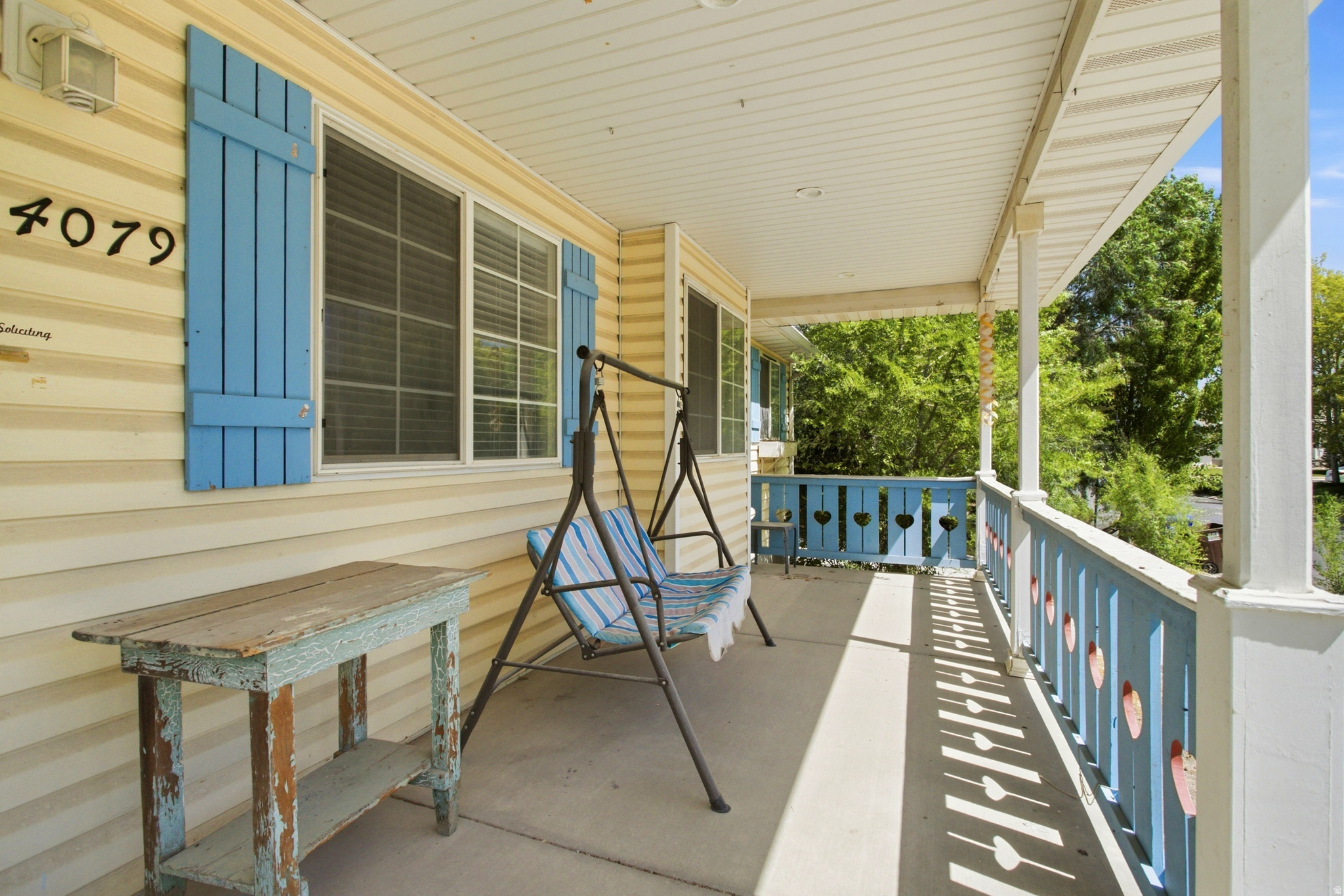 MOUNTAIN VIEW - Residential