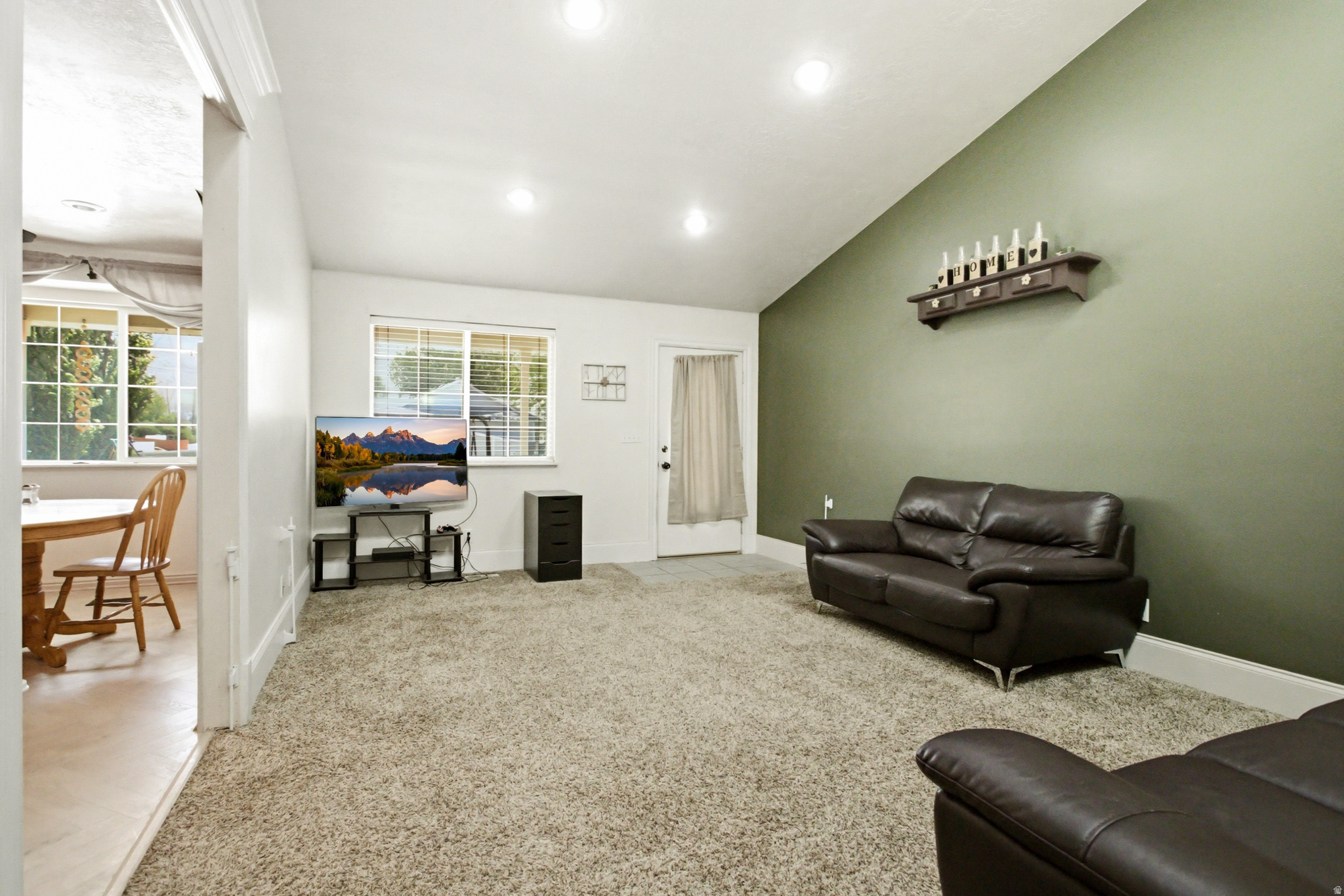 MOUNTAIN VIEW - Residential