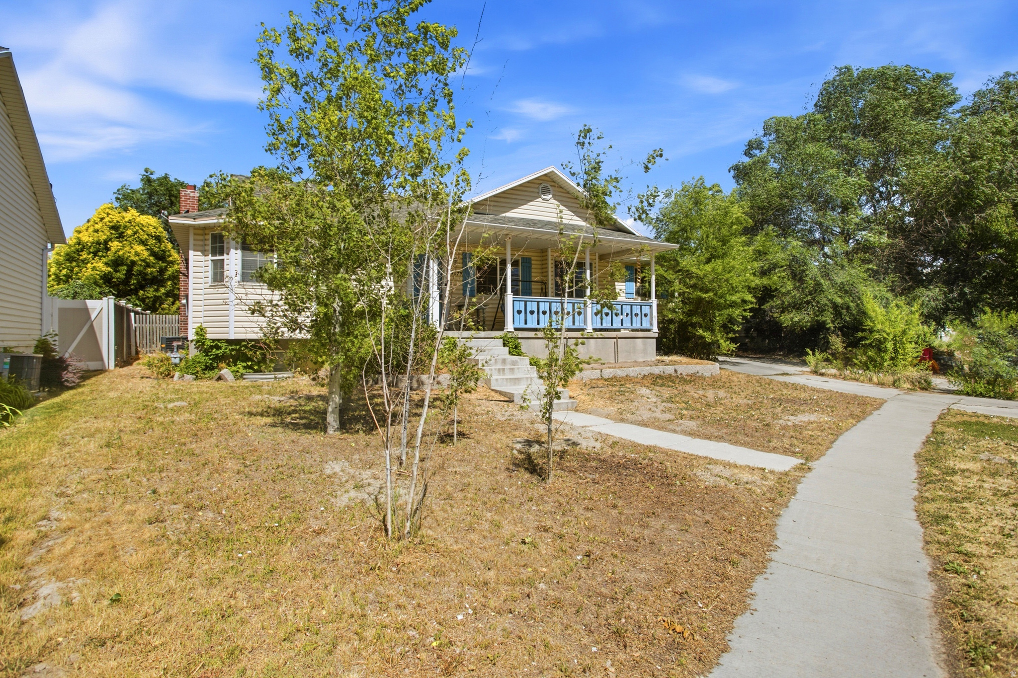 MOUNTAIN VIEW - Residential