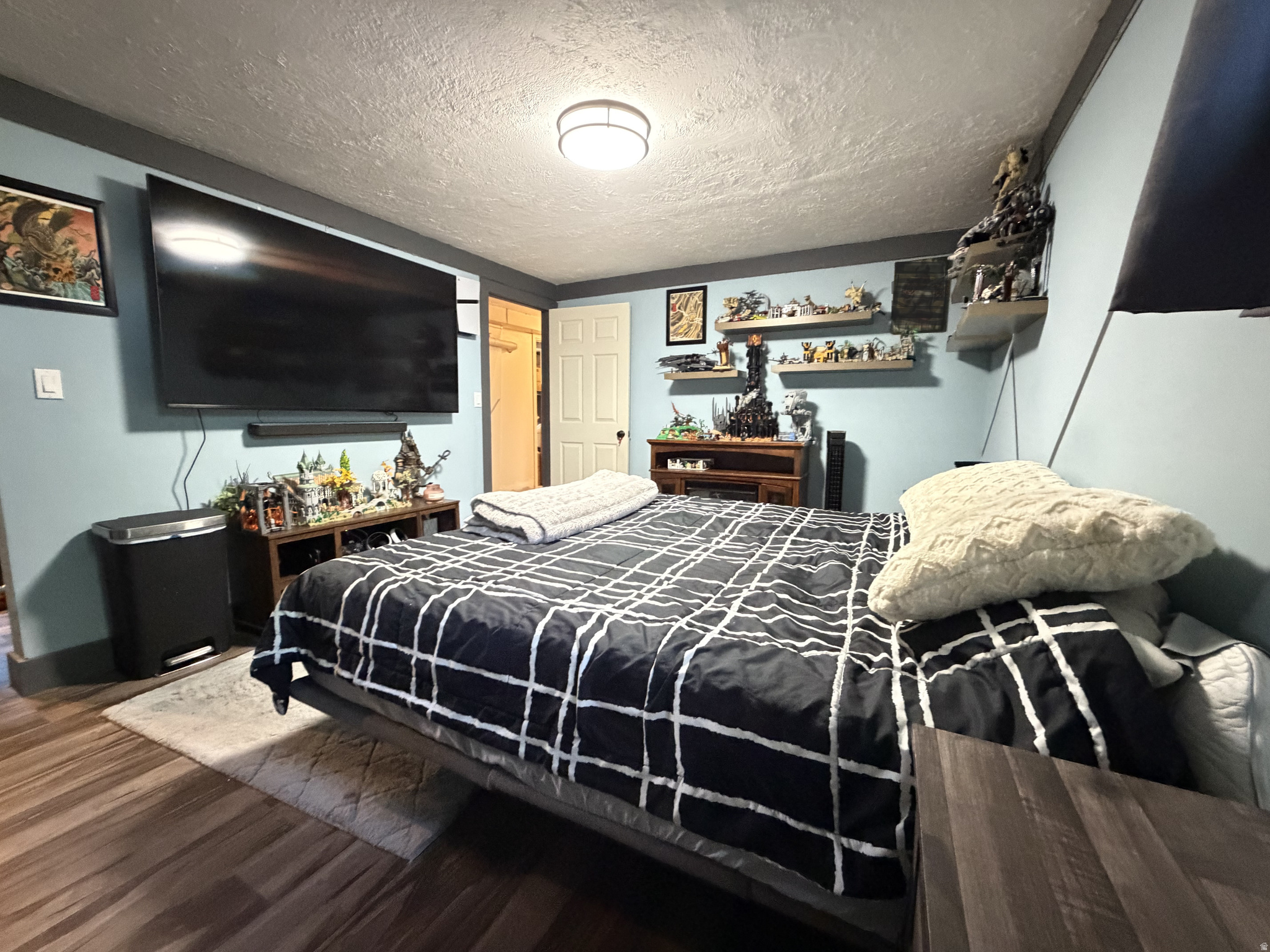 SANDALLWOOD ACRES - Residential