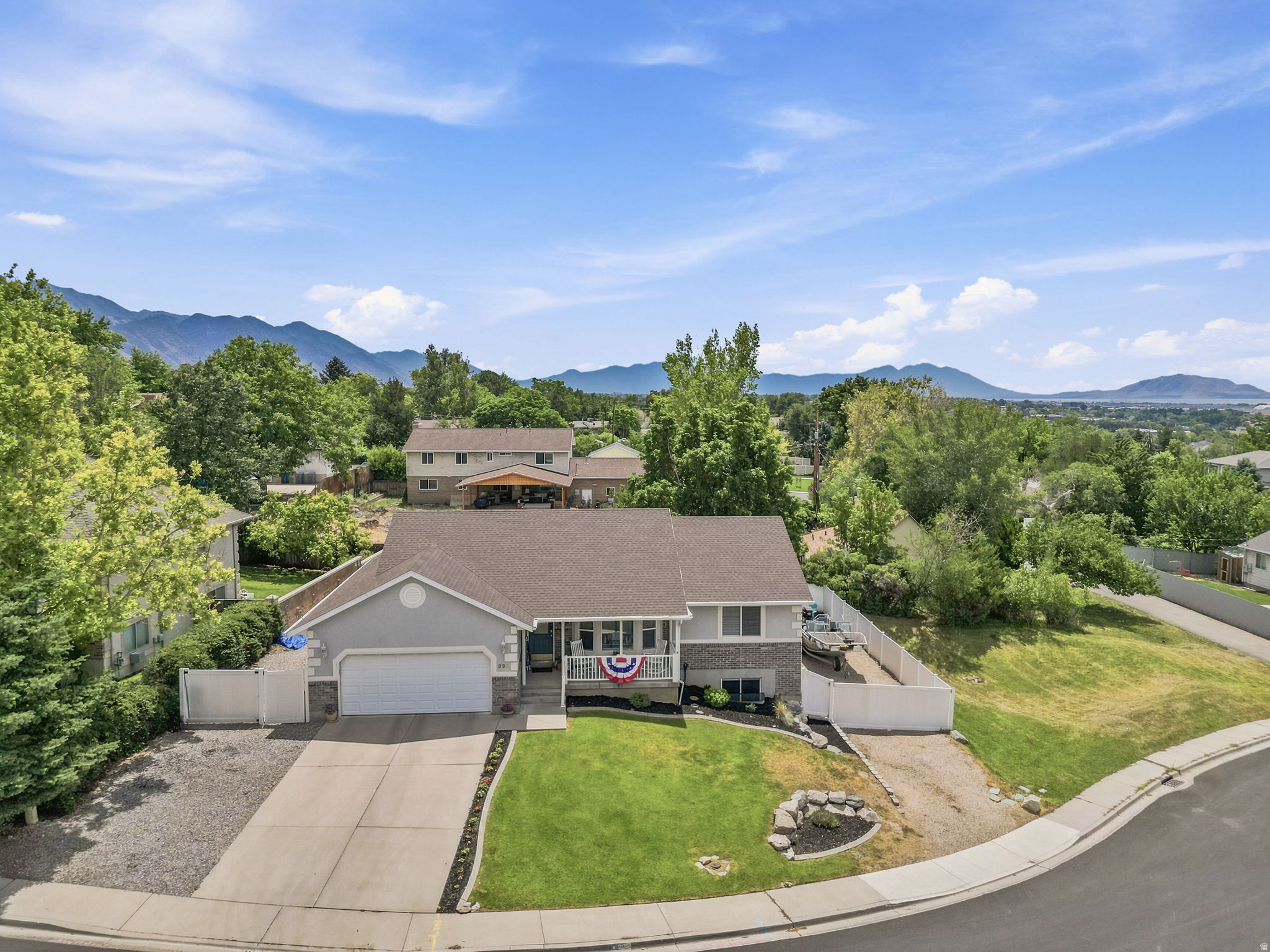 VALLEY VIEW - Residential