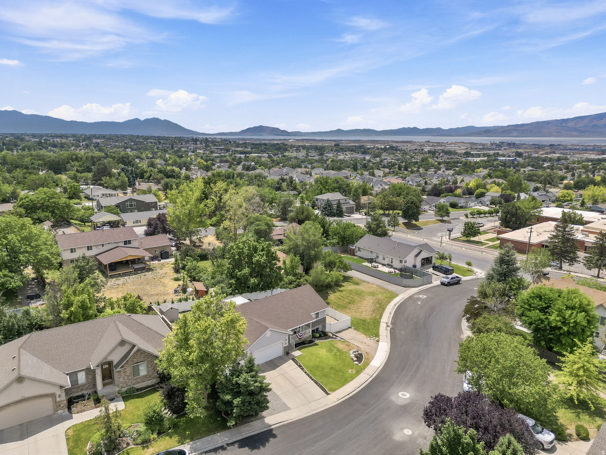 VALLEY VIEW - Residential