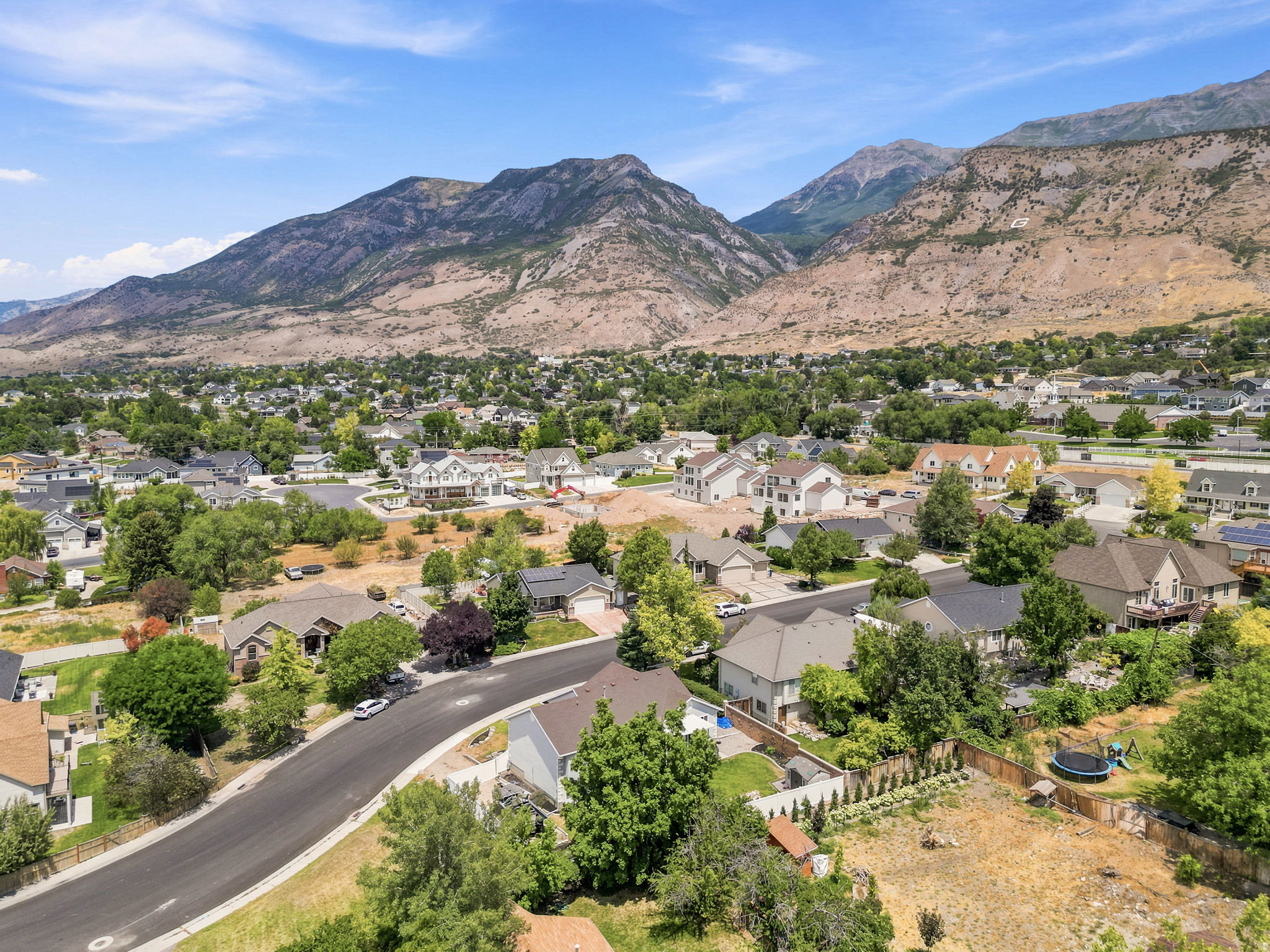 VALLEY VIEW - Residential