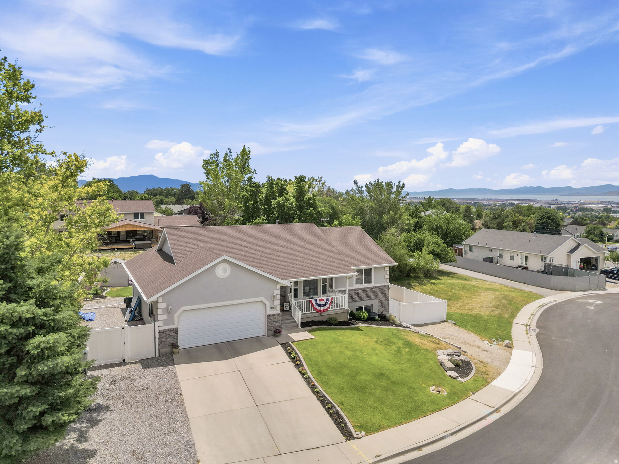 VALLEY VIEW - Residential
