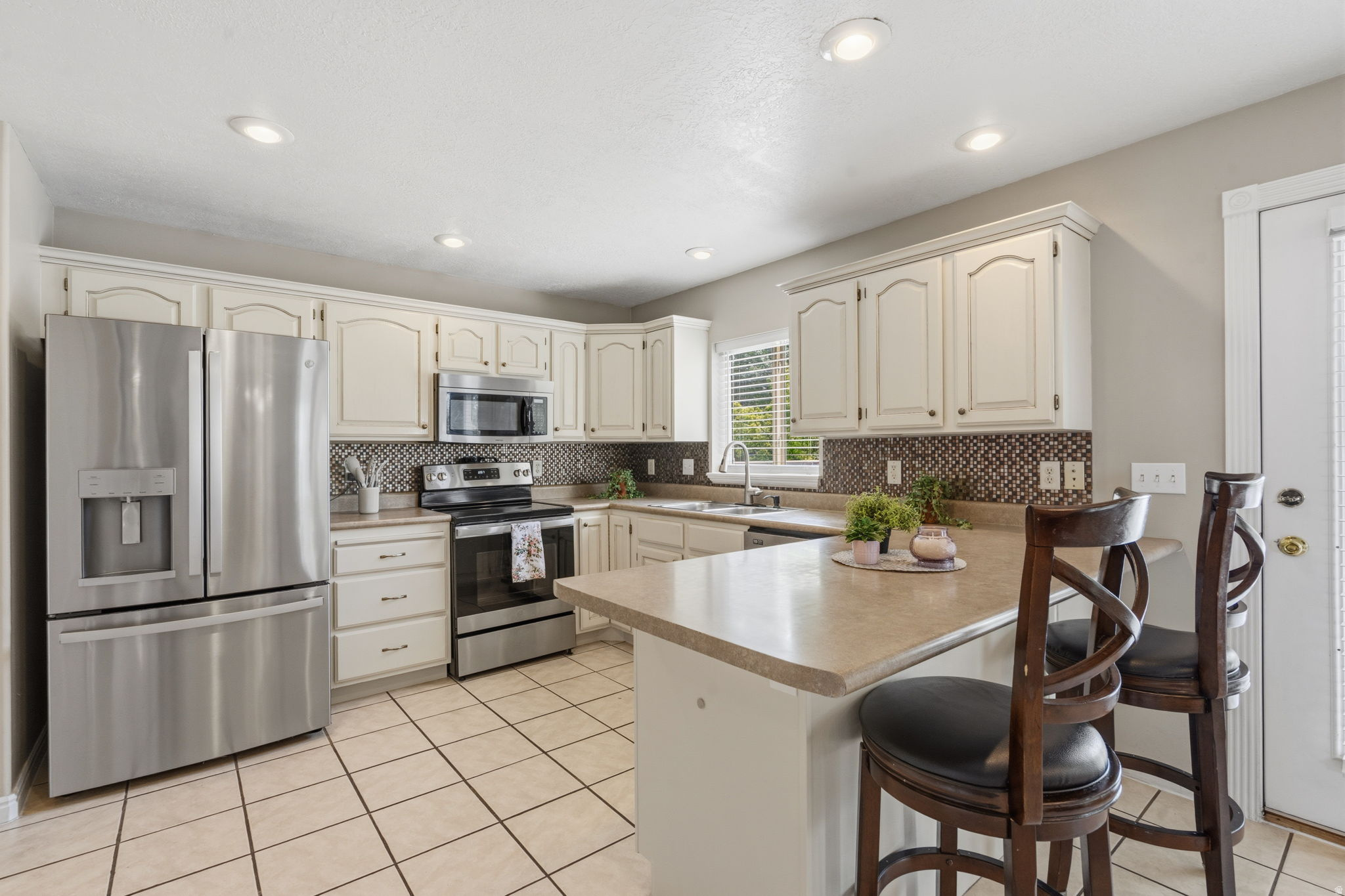 VALLEY VIEW - Residential