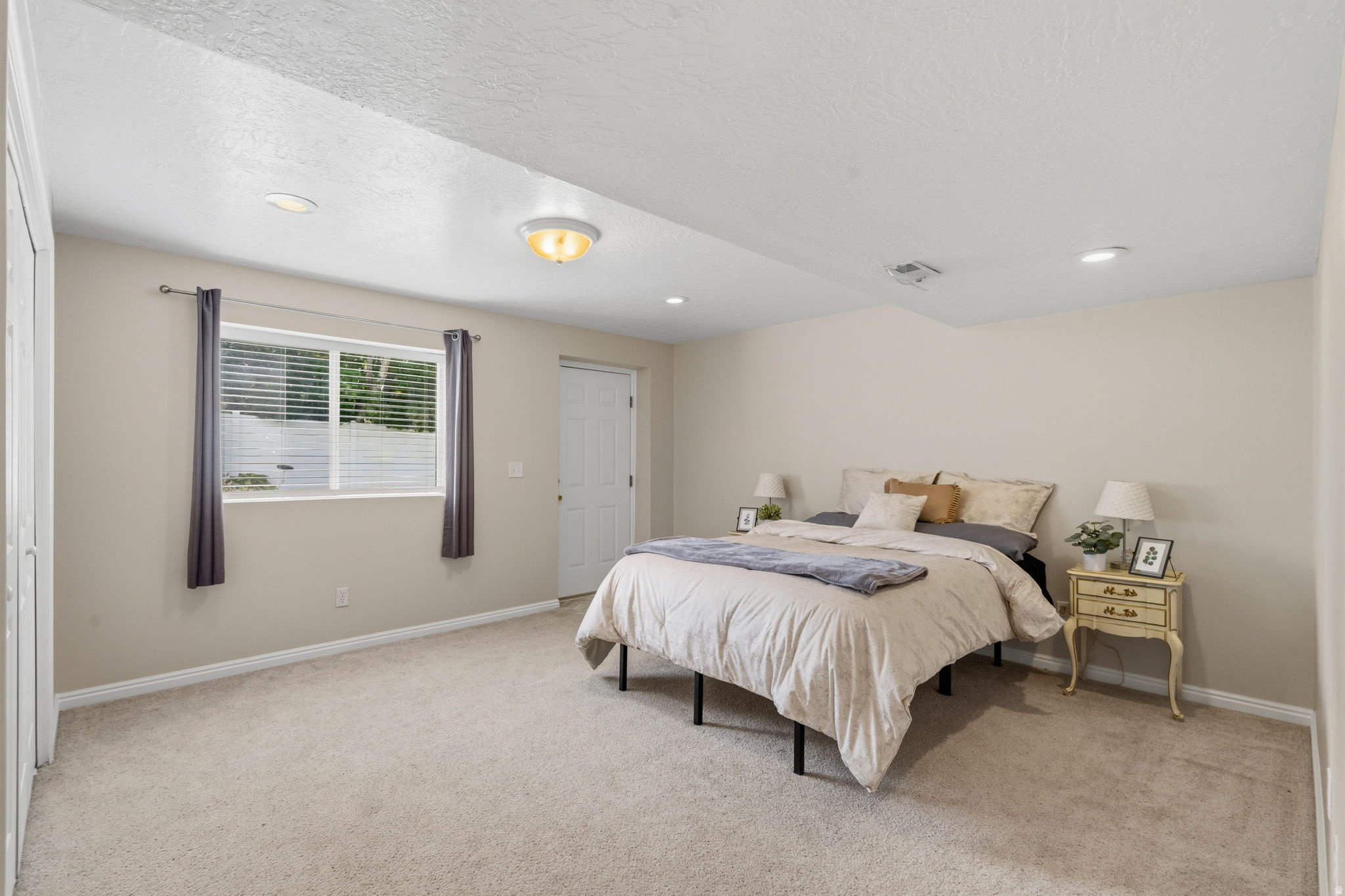 VALLEY VIEW - Residential