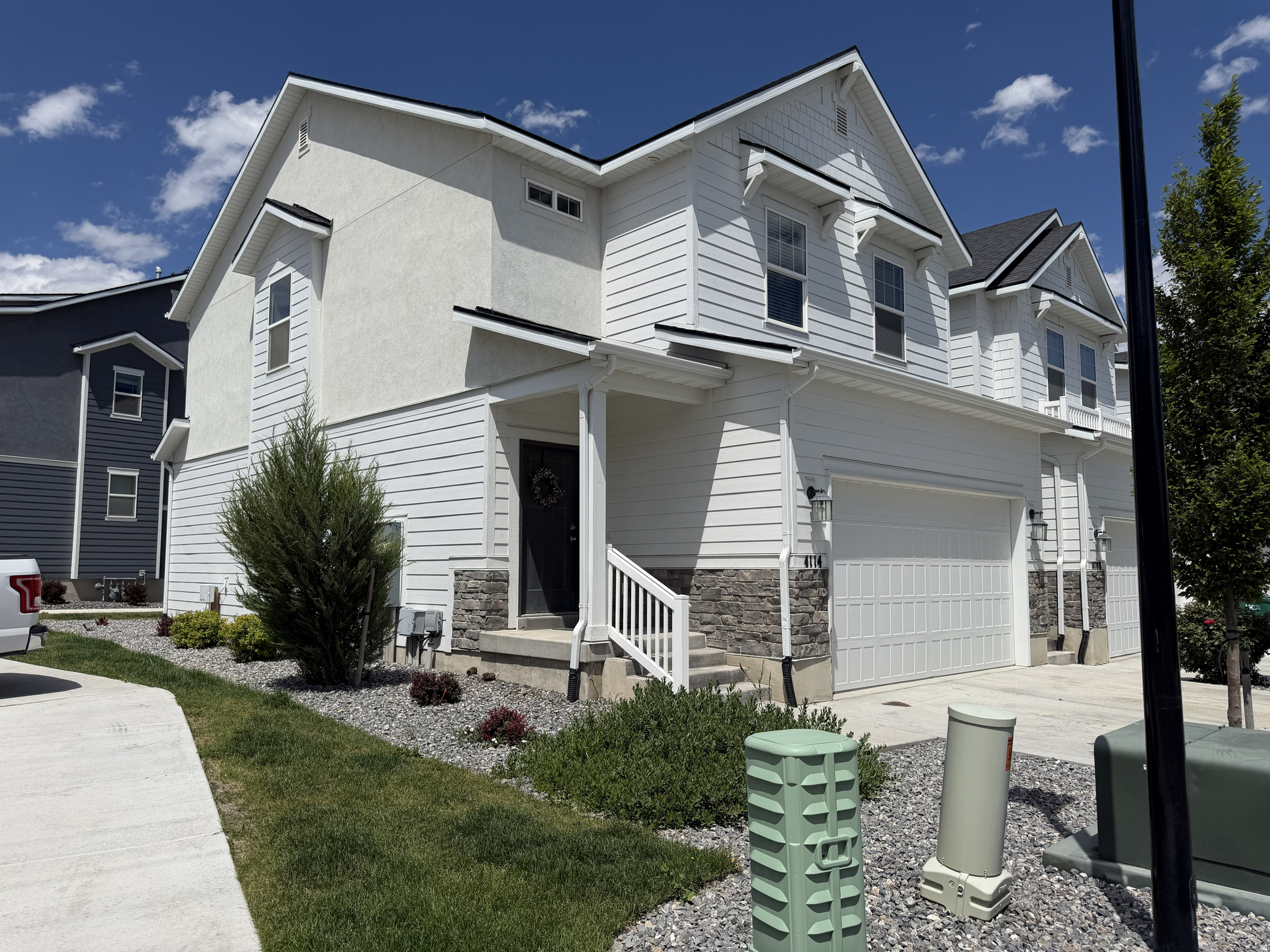 HARMONY TOWNHOMES - Residential