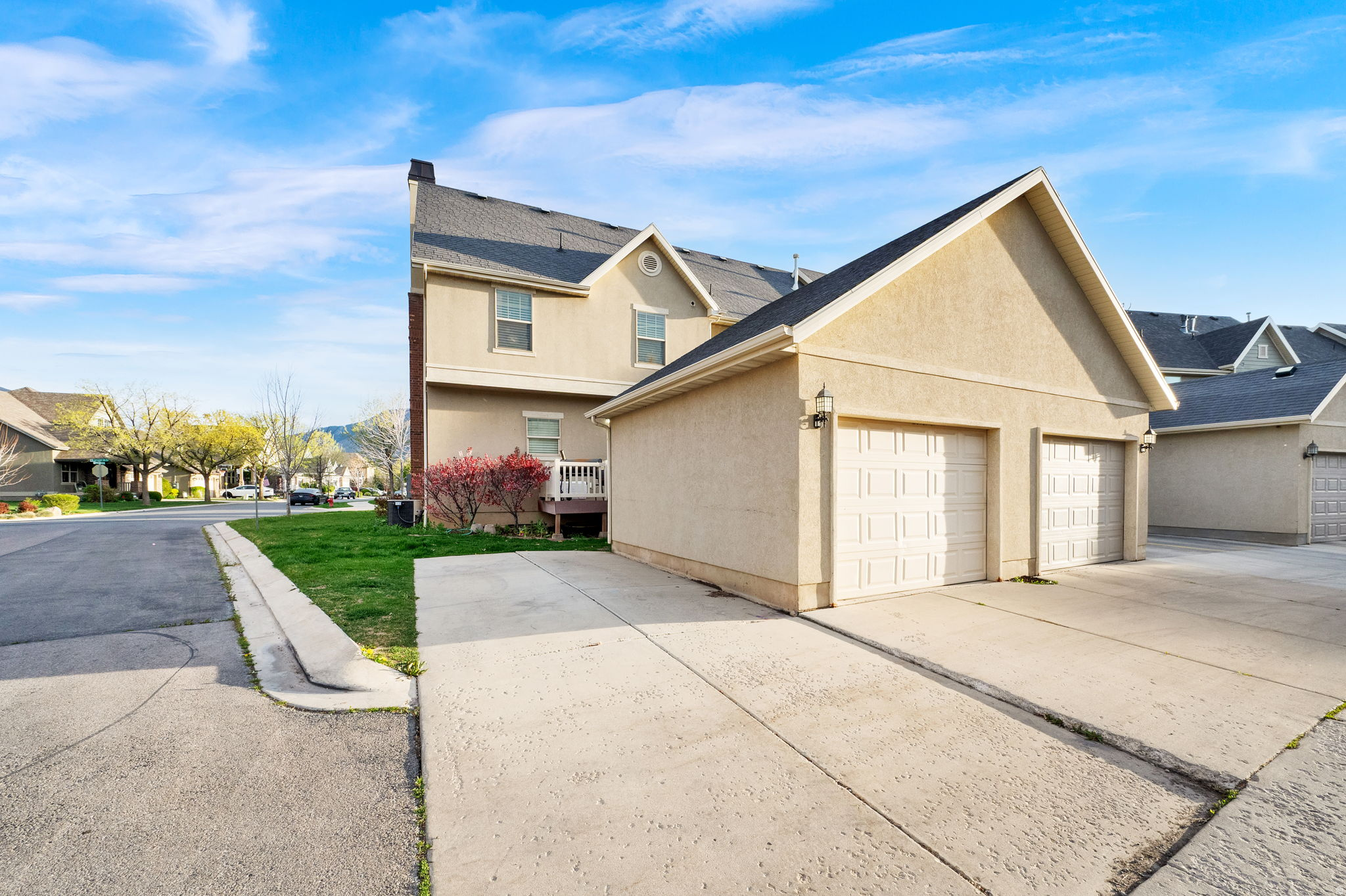 HARVEST PARK - Residential