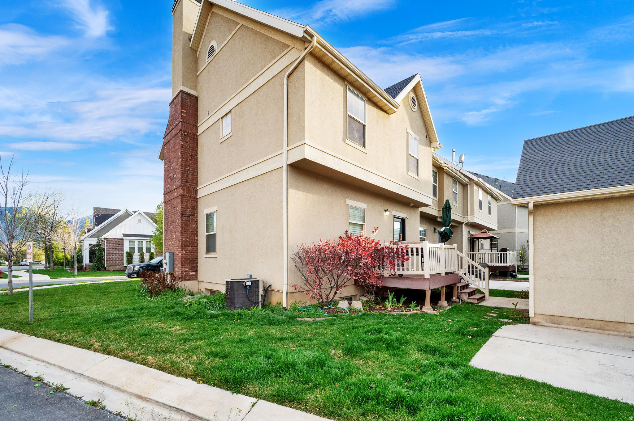 HARVEST PARK - Residential