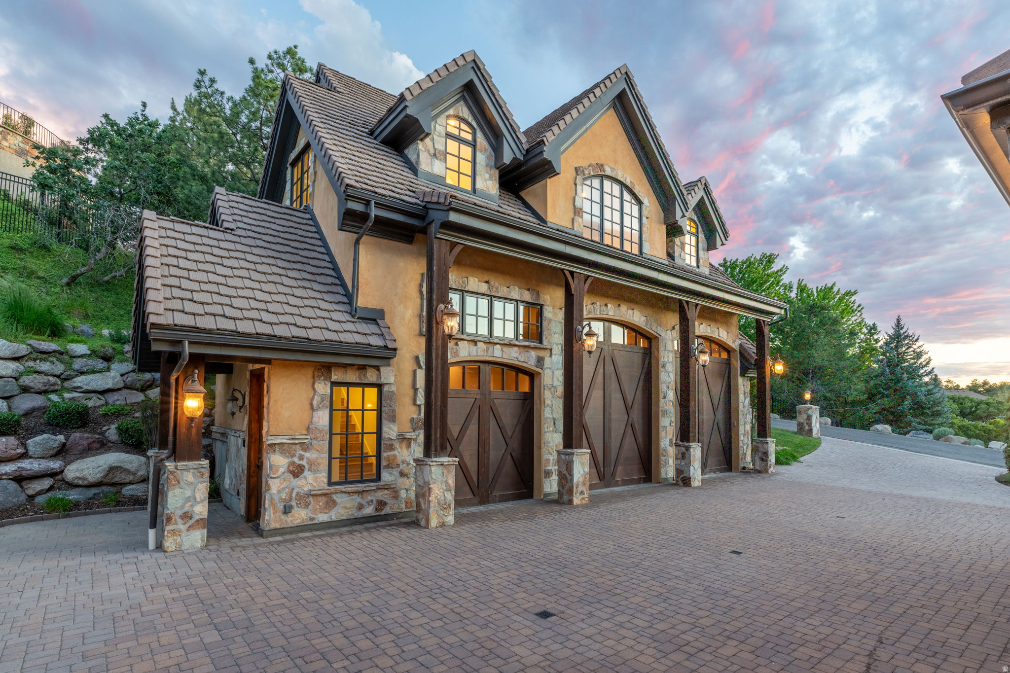 PEPPERWOOD - Residential