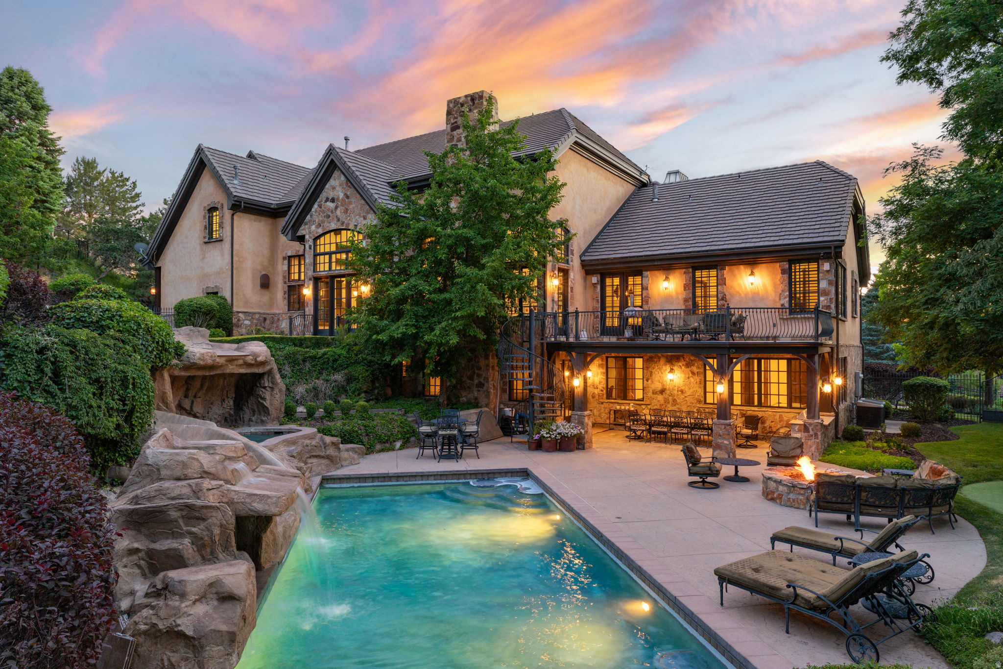 PEPPERWOOD - Residential