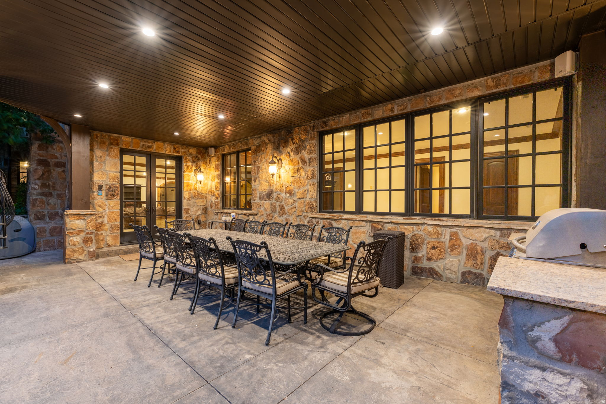 PEPPERWOOD - Residential