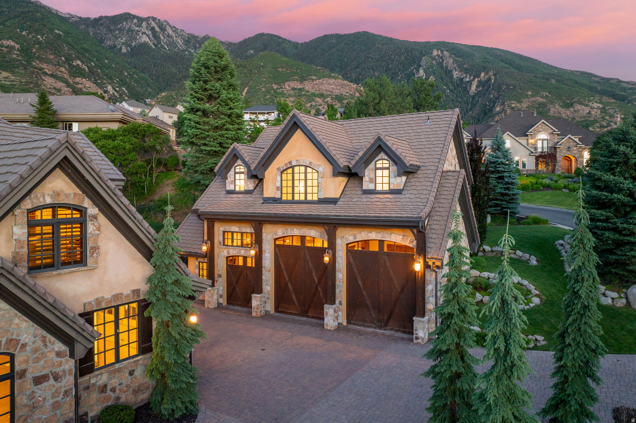 PEPPERWOOD - Residential