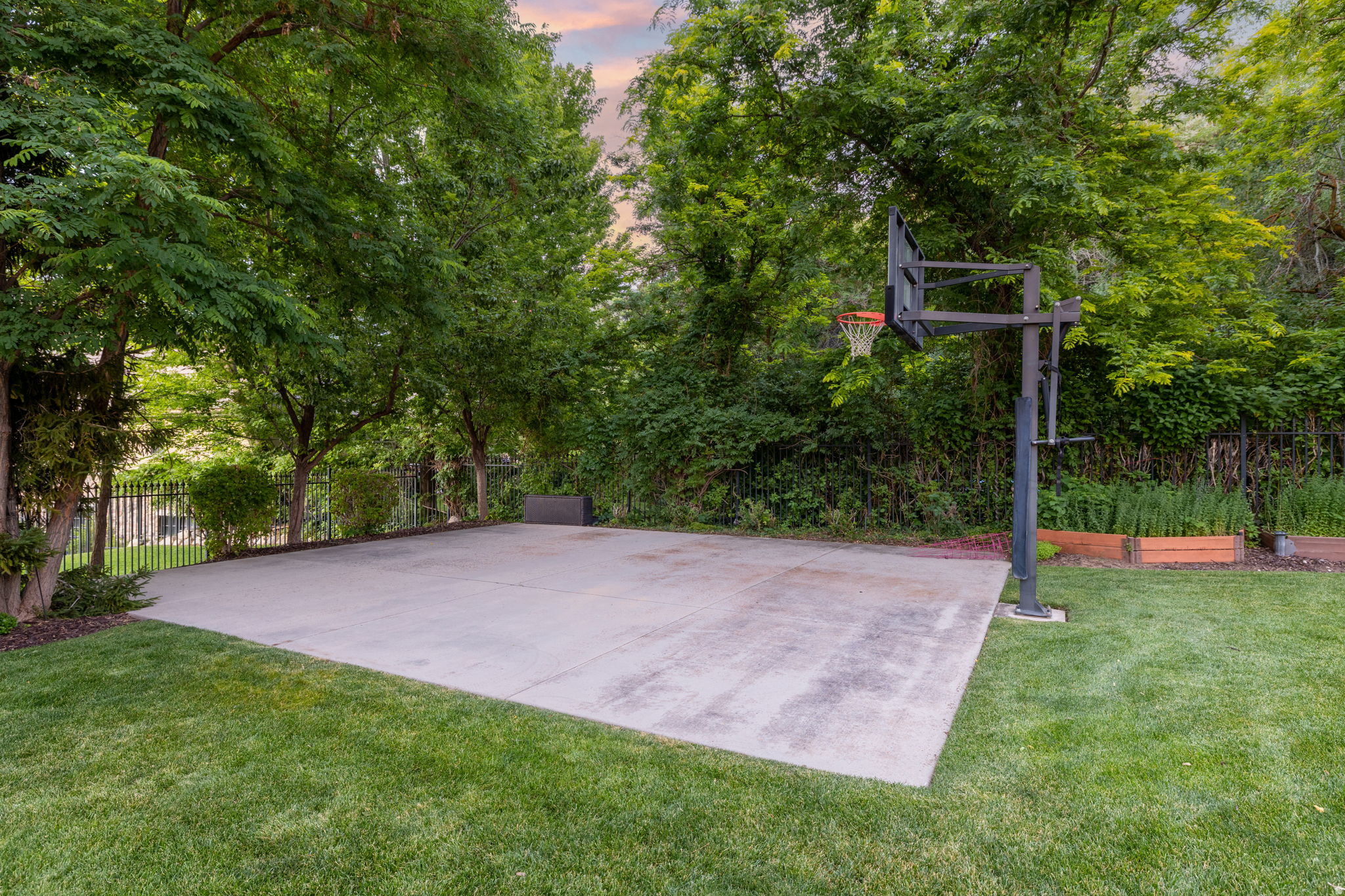 PEPPERWOOD - Residential