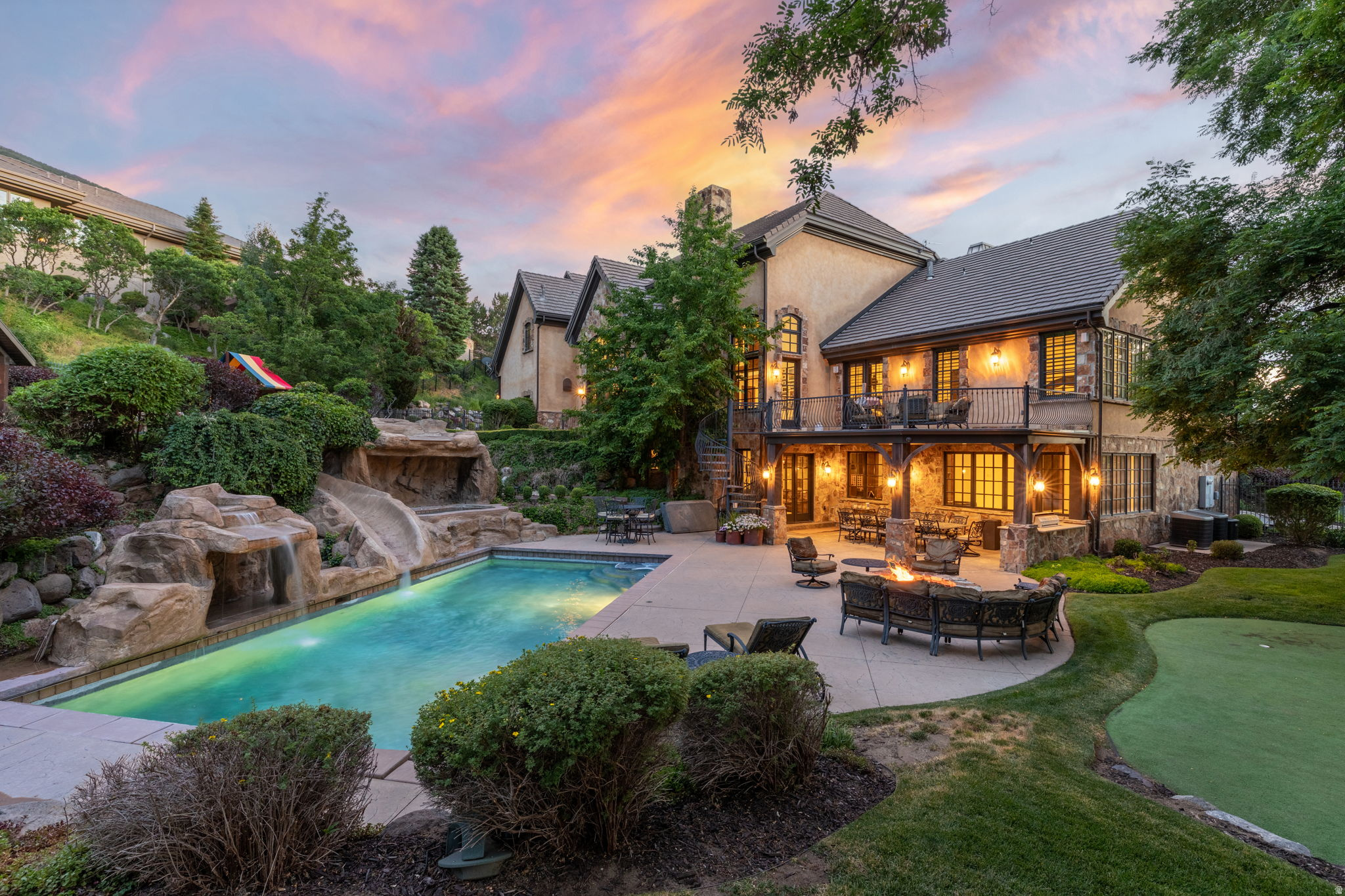 PEPPERWOOD - Residential