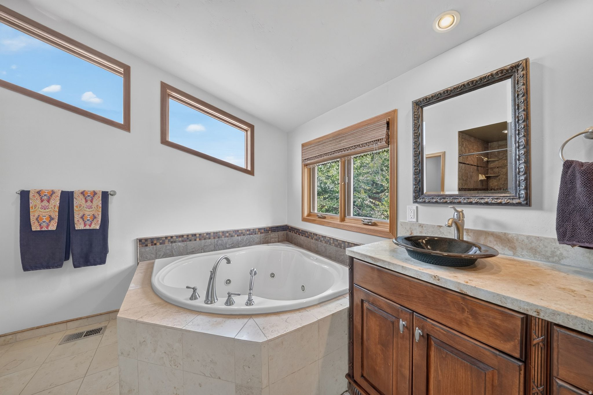 HAWKER HEIGHTS - Residential