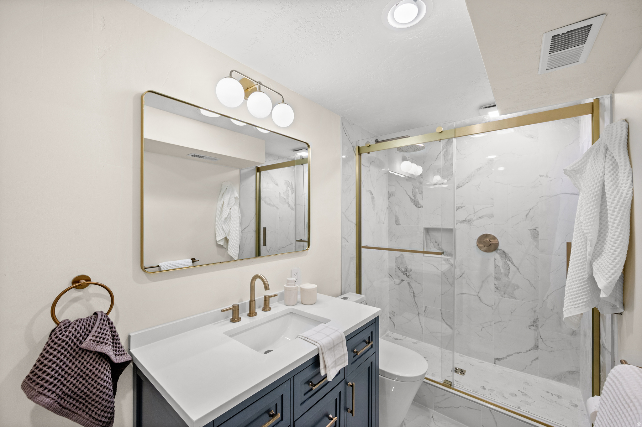SUNCREST | EDELWEISS - Residential Lease